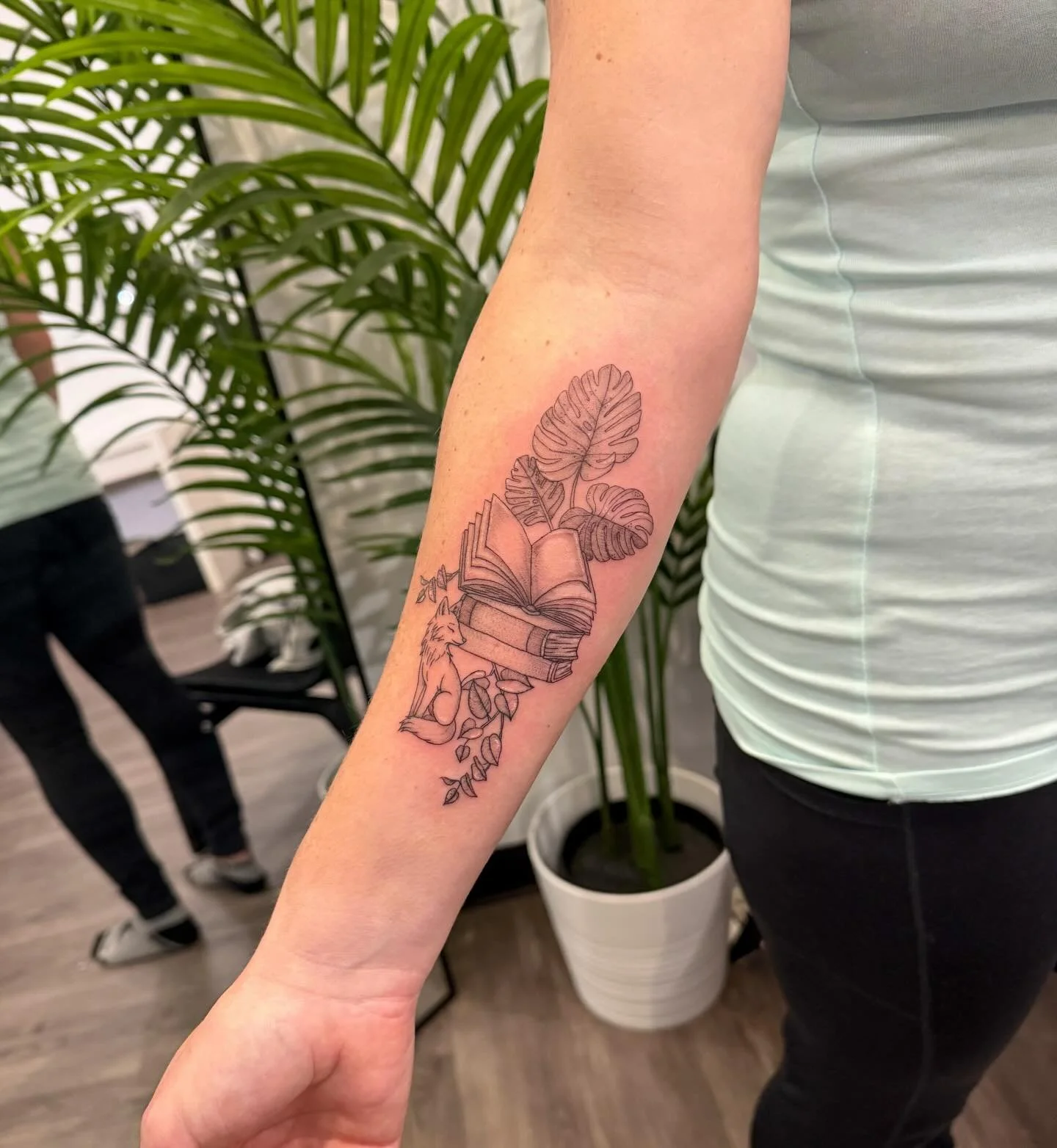 I&rsquo;ve been getting so many book-inspired requests lately and I&rsquo;m loving every second of it! 📚🐉

As a book girly myself there&rsquo;s nothing better than a good book recommendation, so thank you to everyone who has been sharing their favo