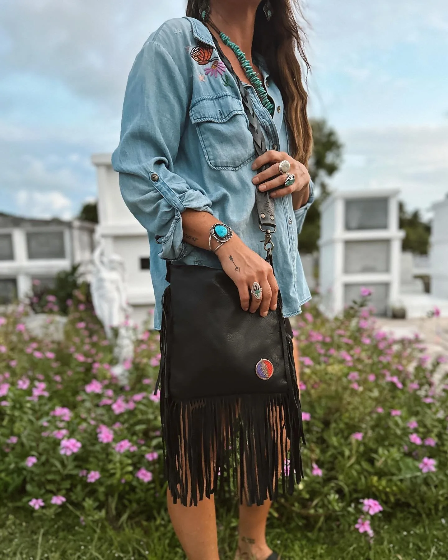 Happy Birthday Bobby Weir and John Mayer 💀 ⚡️ 🌹  I celebrated by taking this steal your face JONI for a moonrise walk among the dead