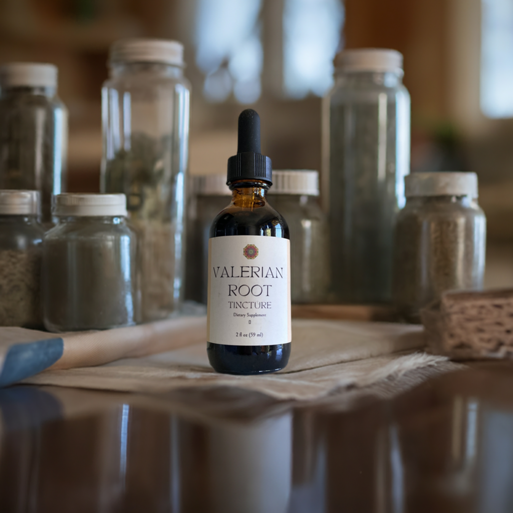 2_fl_oz_Organic_Chickweed_(Stellaria_media)_Tincture_edited_2.png