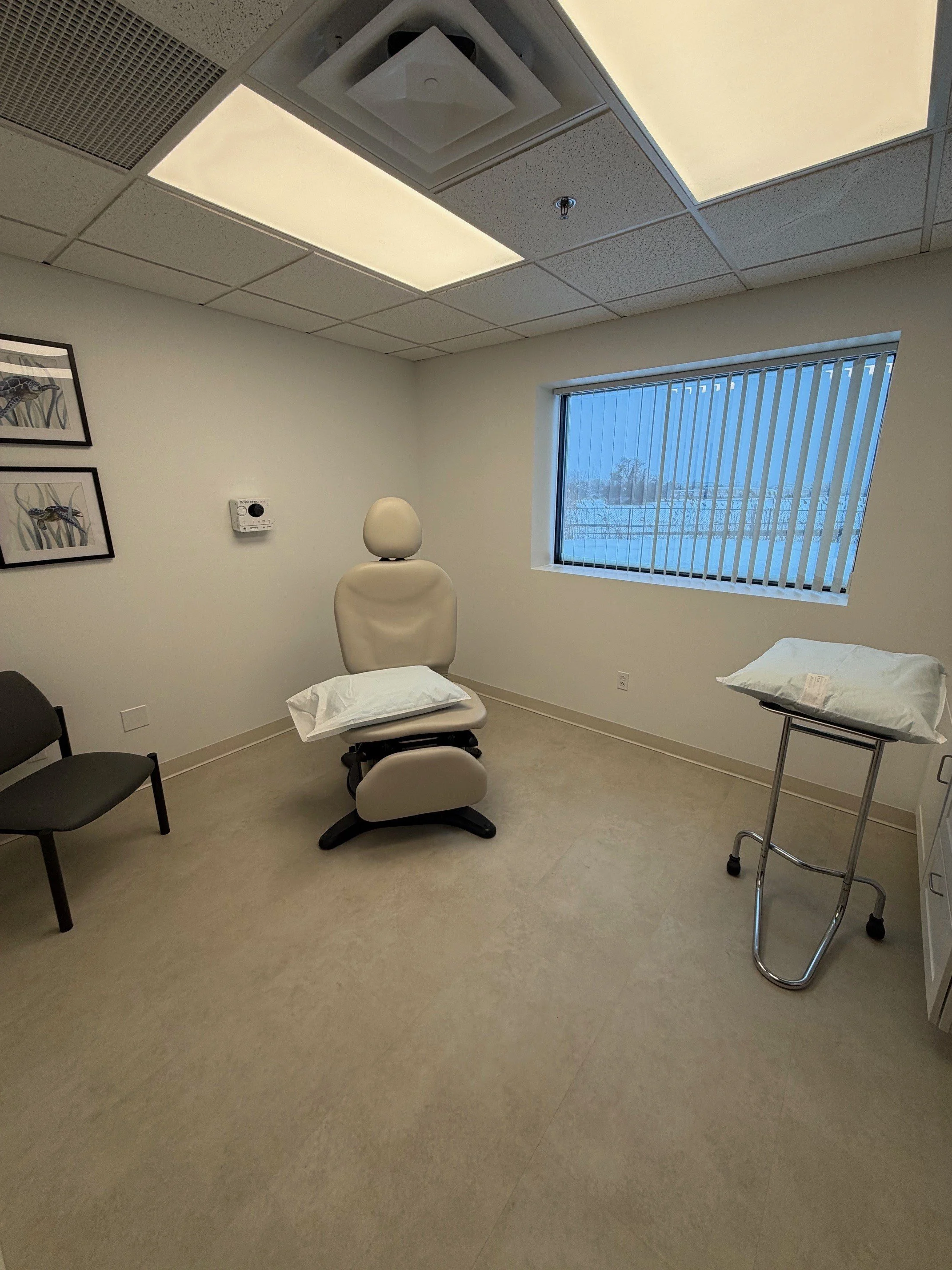 Syracuse Derm exam rm.jpg