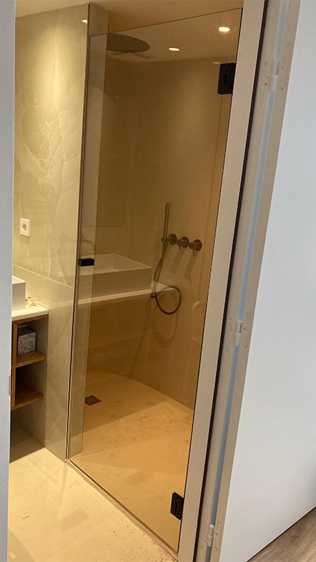 Porte douche sur charnières Hôtel 5 étoiles