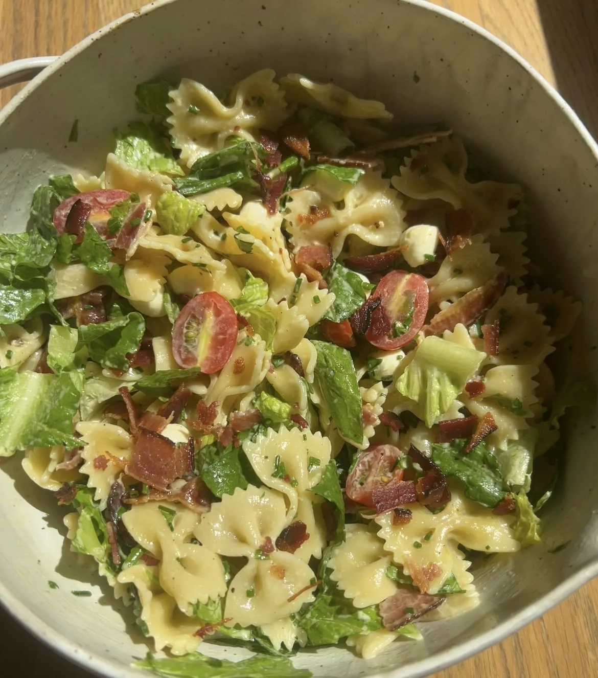 delicious, fresh BLT pasta salad ready to enjoy