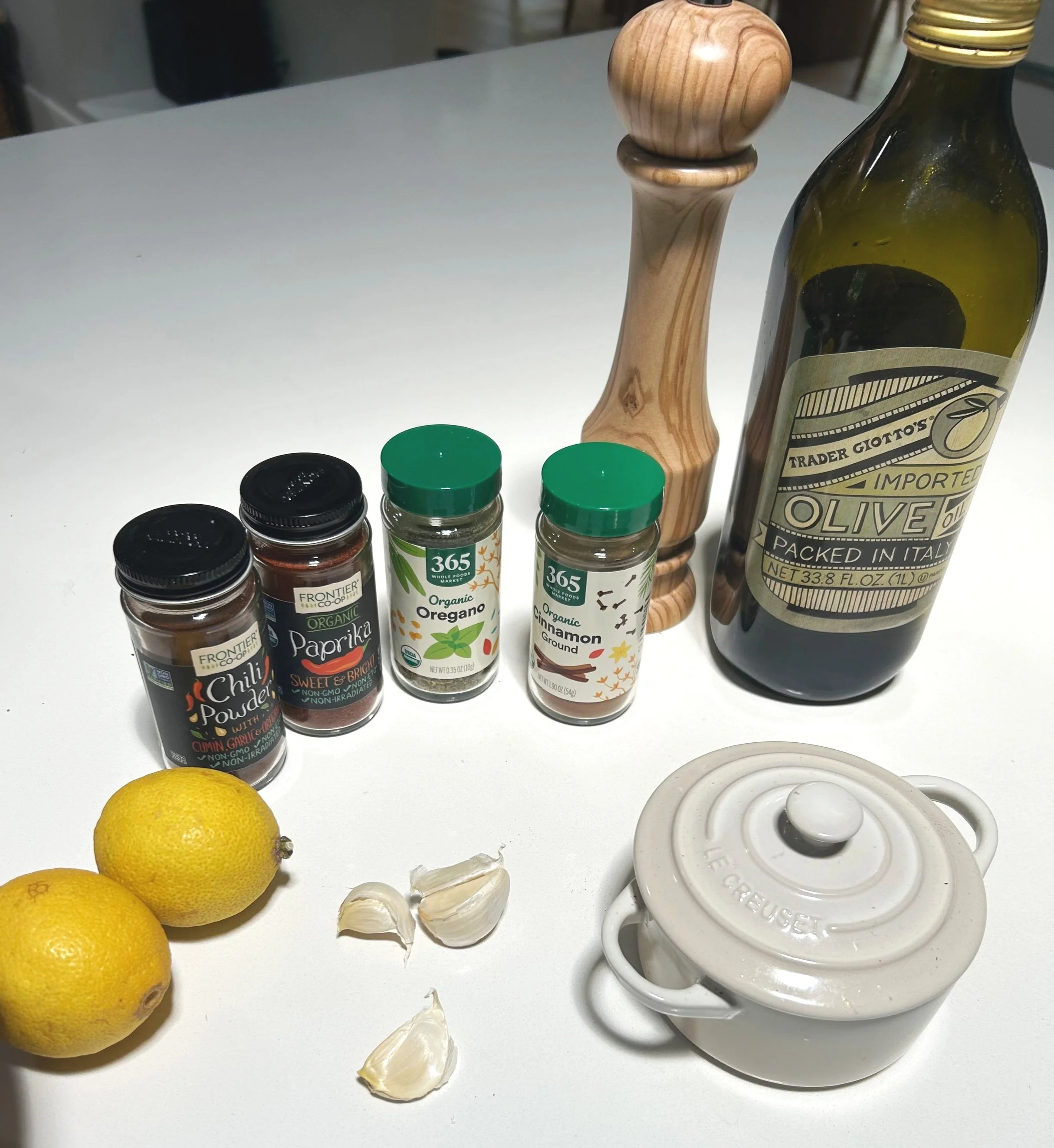 all of the ingredients required to make the mediterranean grilled chicken marinade