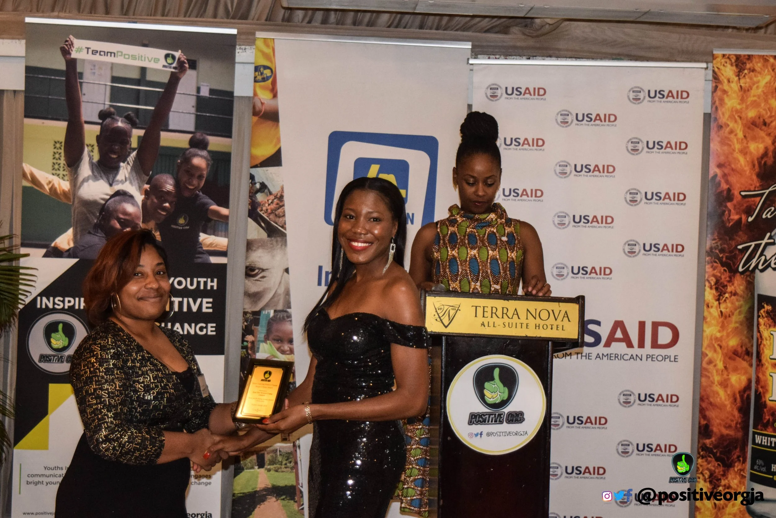 Positive Awards (334 of 631).jpg