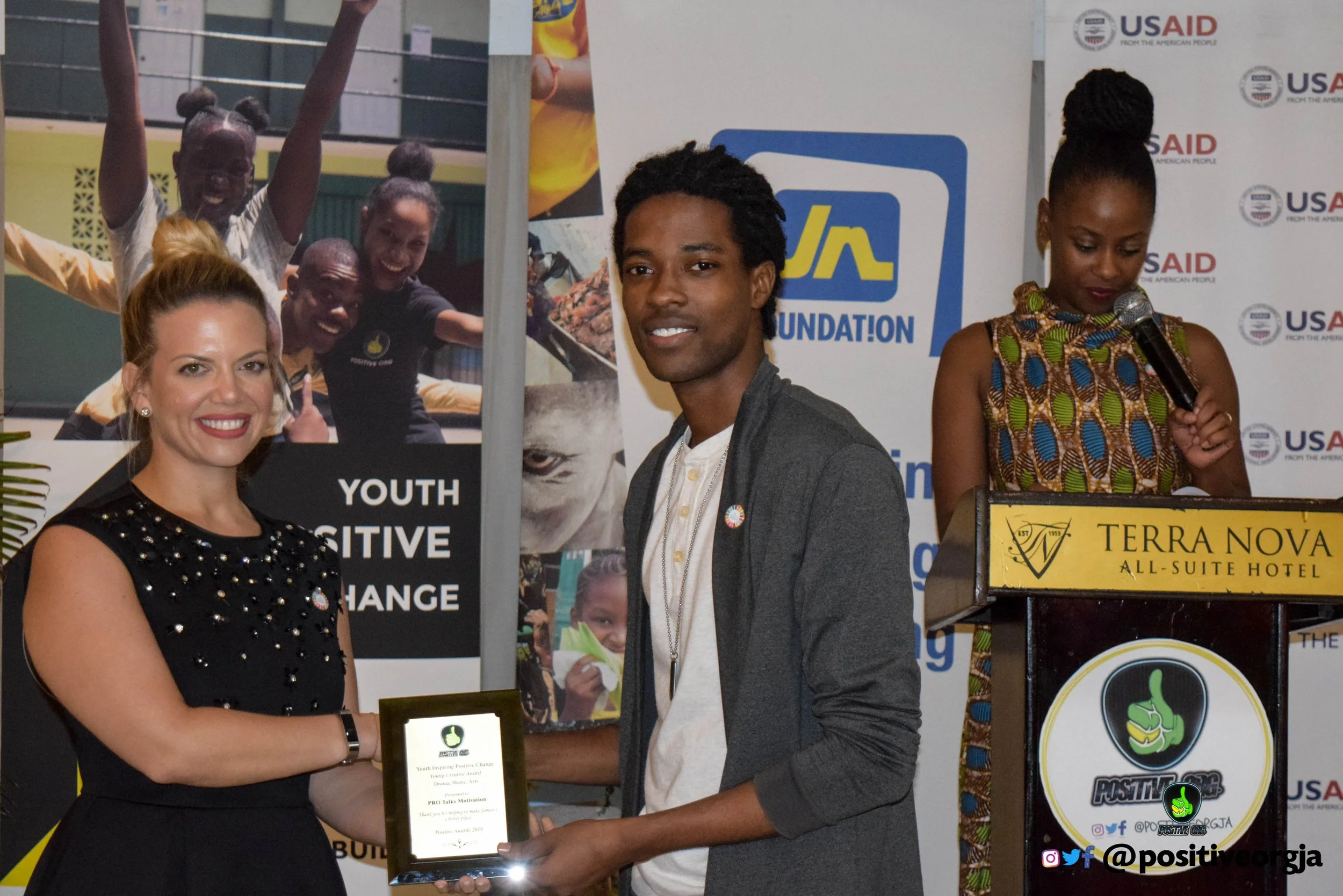 Positive Awards (362 of 631).jpg