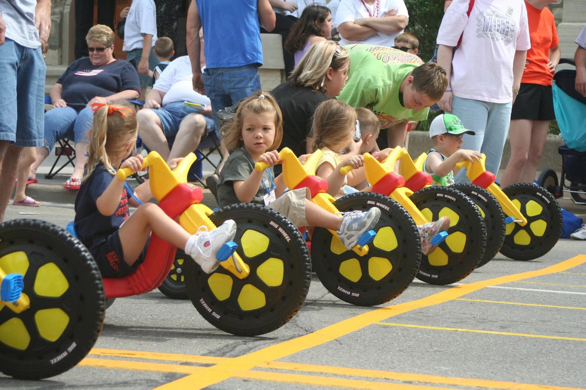 🎉 Throwback Thursday Fun! 🎉

Remember the big wheel races at the Freedom Festival? 🚴&zwj;♀️💨 Kids zooming around, cheering, and pure joy everywhere!

We want to hear from YOU. Share your favorite memories from these races in the comments! 😄

And