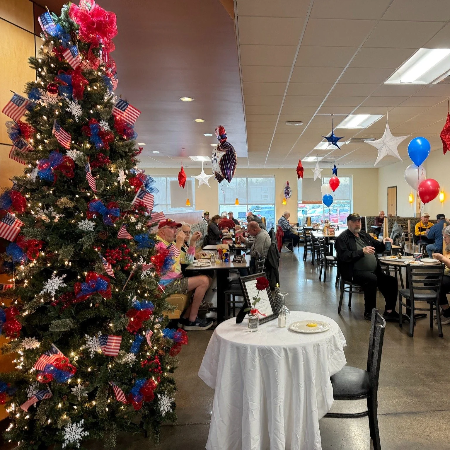 On Tuesday, we joined the community at the Hy-Vee Veterans Day Breakfast 🇺🇸 We're grateful for every opportunity to show appreciation to our veterans ❤🤍💙