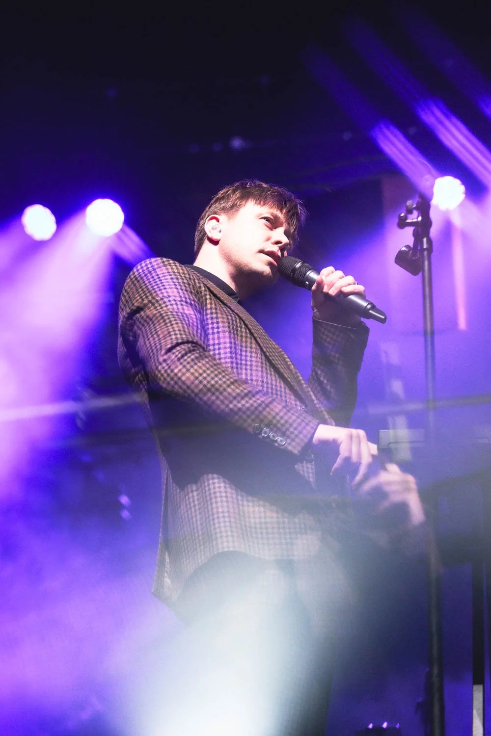 LV - DAVE DOBBYN (WEB)2.jpg