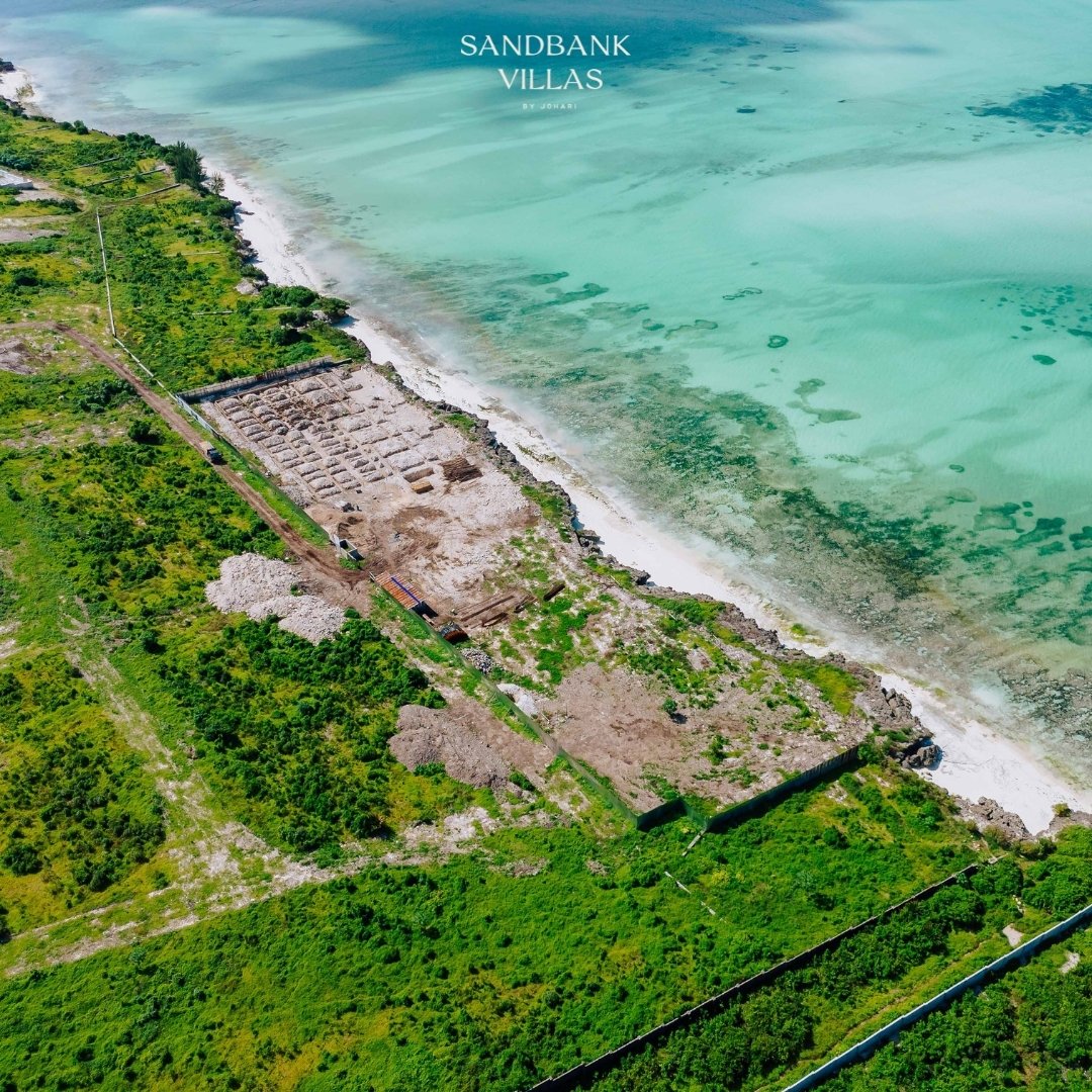 SANDBANK VILLAS: Your Zanzibar sanctuary is rising from the sand.

Sneak peek! Construction is well underway for our exquisite beachfront villas in Nungwi, Zanzibar, with the foundations of our first villas due for completion soon. 

Follow along as 