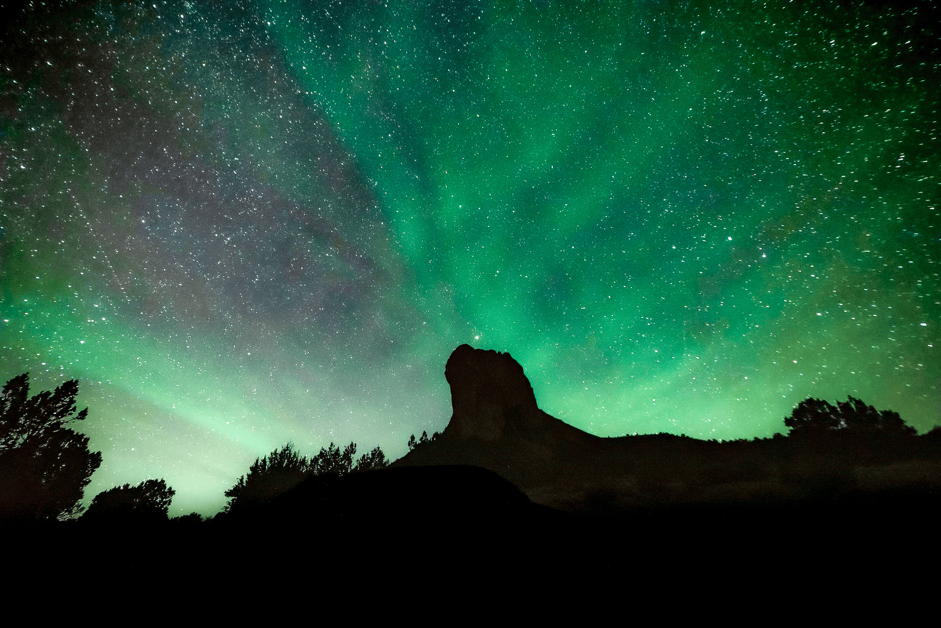23.7.21 Needle Rock Airglow.gif