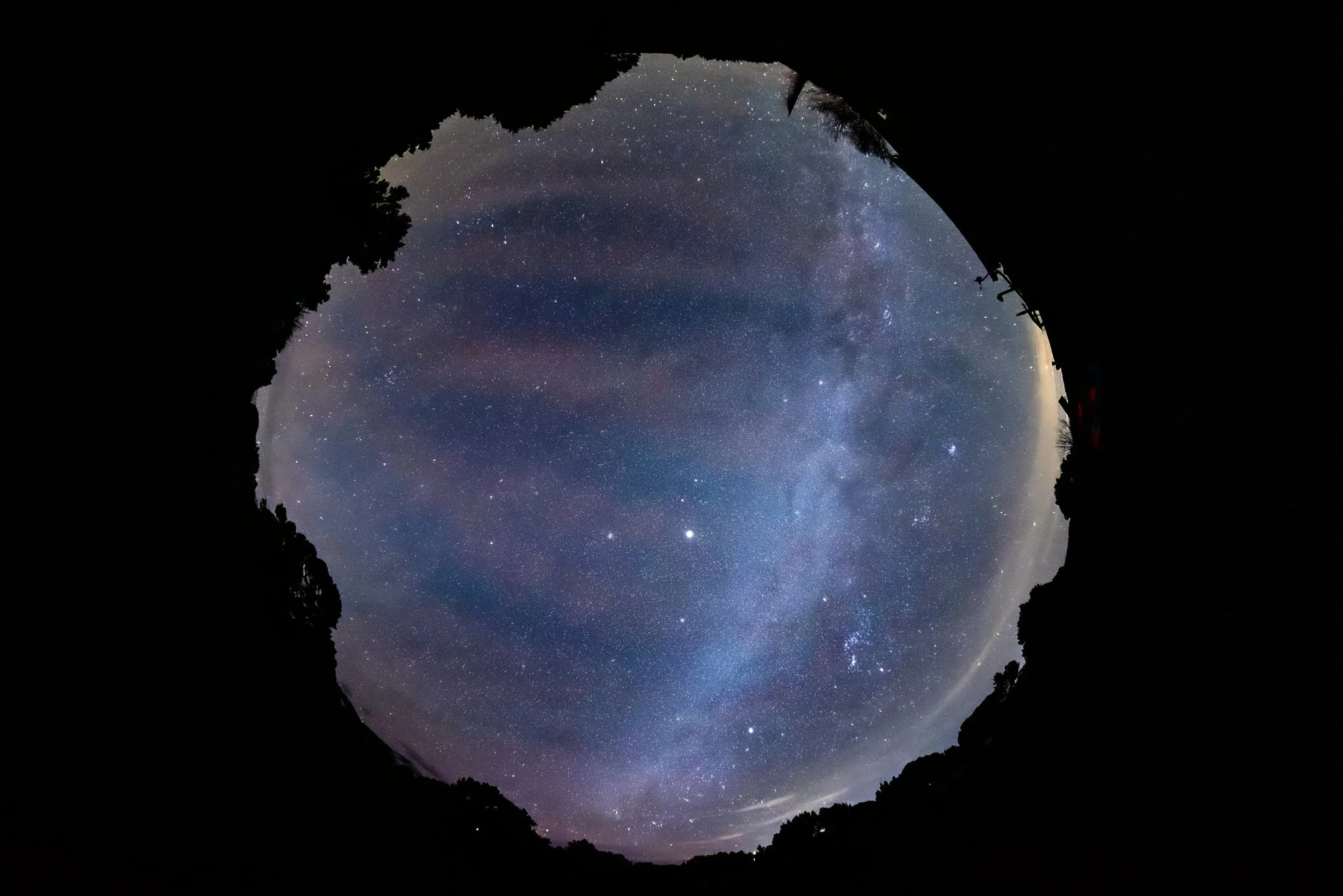 December 18th - Red airglow ripples likely spurred by a solar wind event