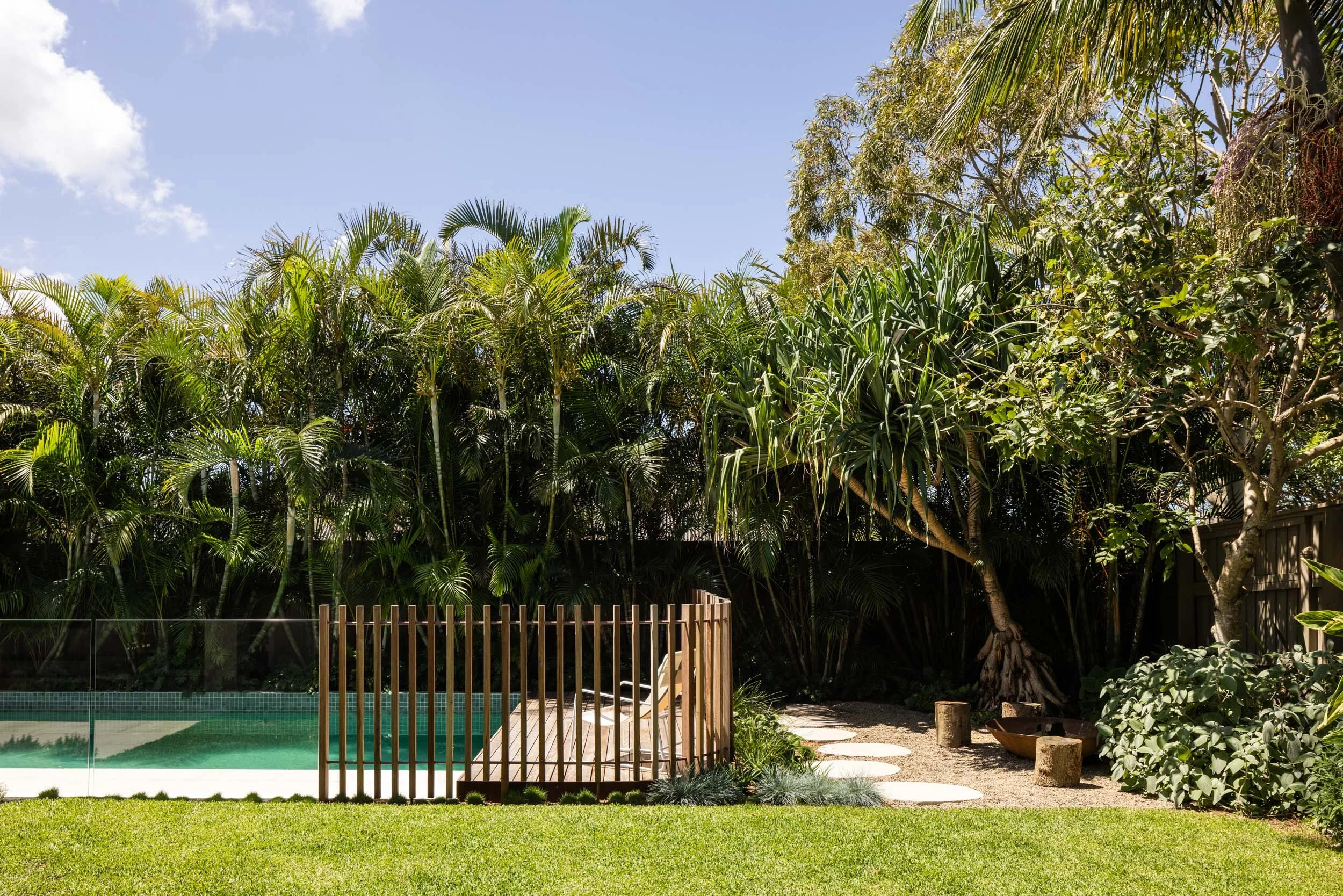  Curl Curl 2 
 Swimming Pools, Landscapes, Courtyards, Sydney 