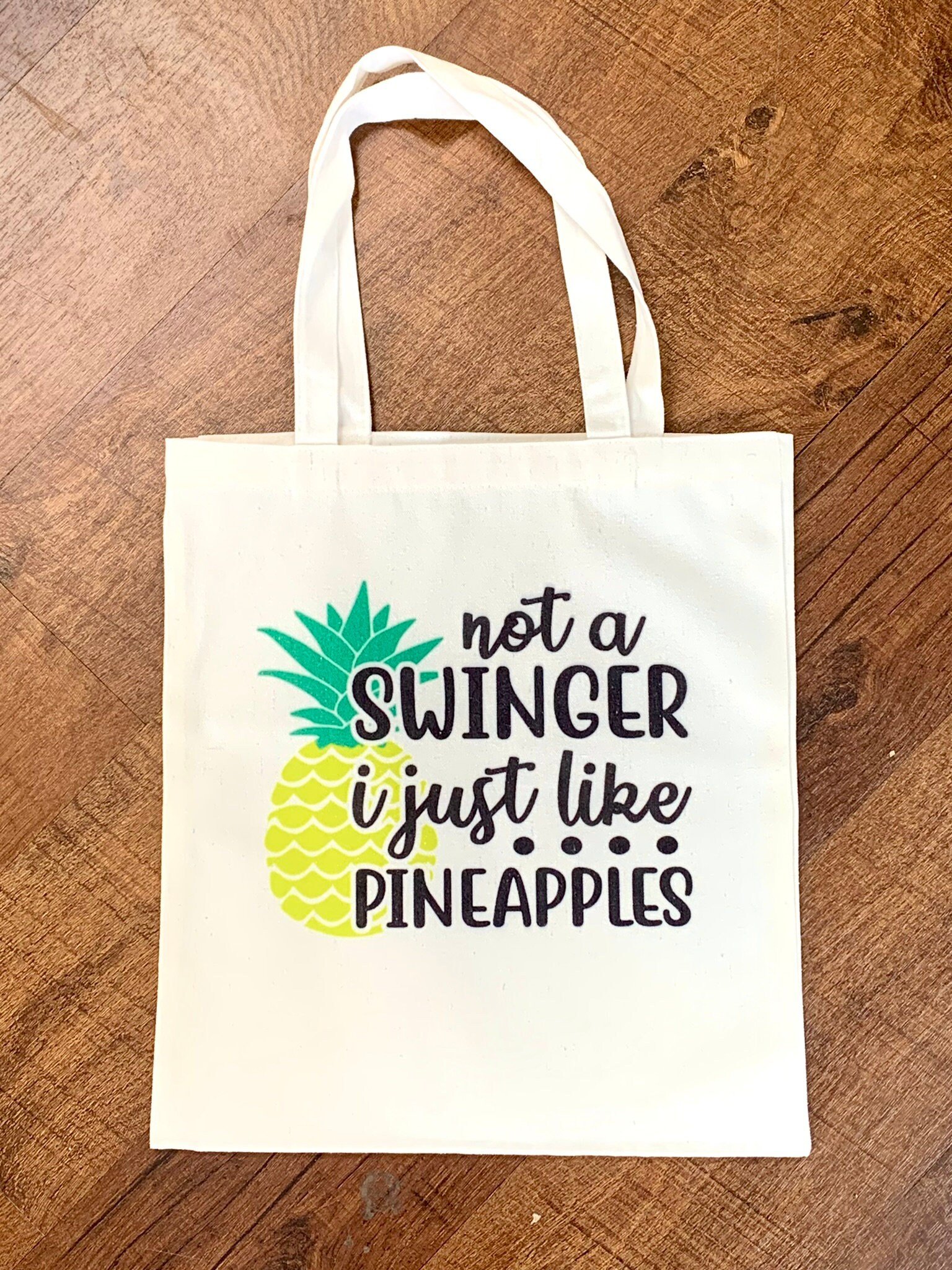 https://i.etsystatic.com/19970058/r/il/23f173/5036035036/il_fullxfull.5036035036_hgar.jpg