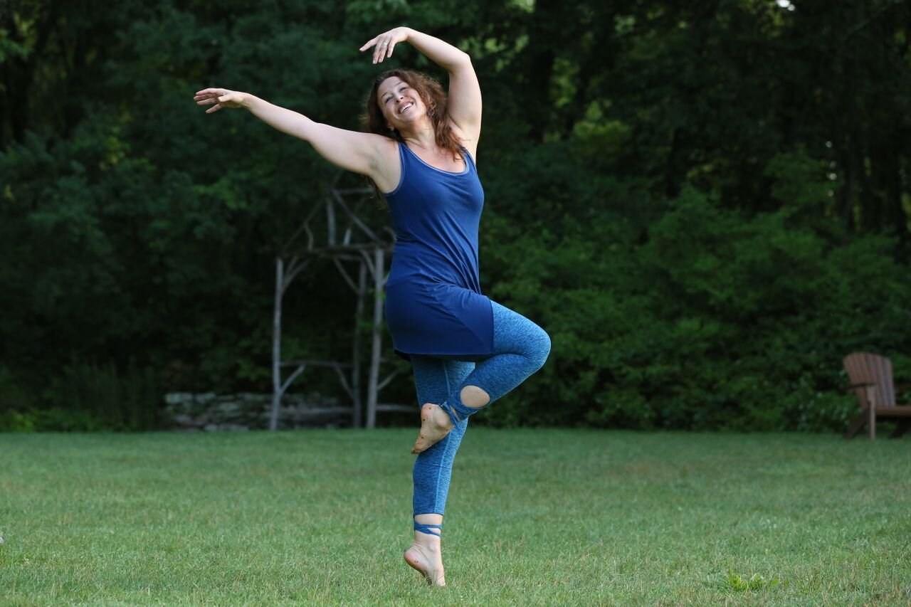 Rachel Fleischman practicing embodied mindfulness