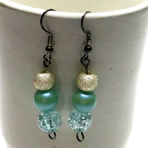 Text%2Bpearl%2Bcludy%2Bgreen%2Band%2Btransparent%2Bsparkle%2BC.jpg