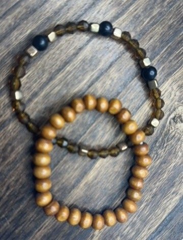 Light+Wood+Bead+and+darker+brown+and+gold+bead+bracelet+.jpg