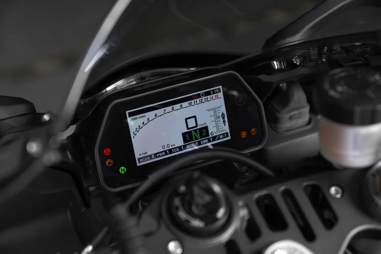 YZF-R1 — Rocky Yamaha