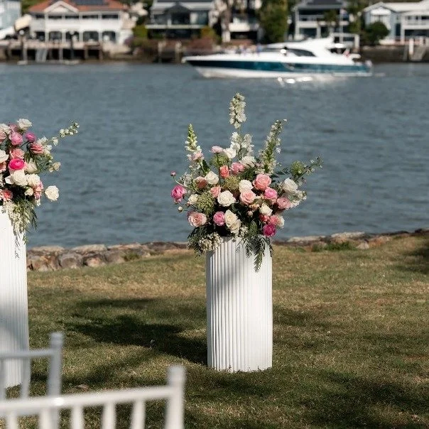 Loved creating these spring florals for Tara &amp; Jack&rsquo;s waterfront &lsquo;I do&rsquo;s&rsquo;