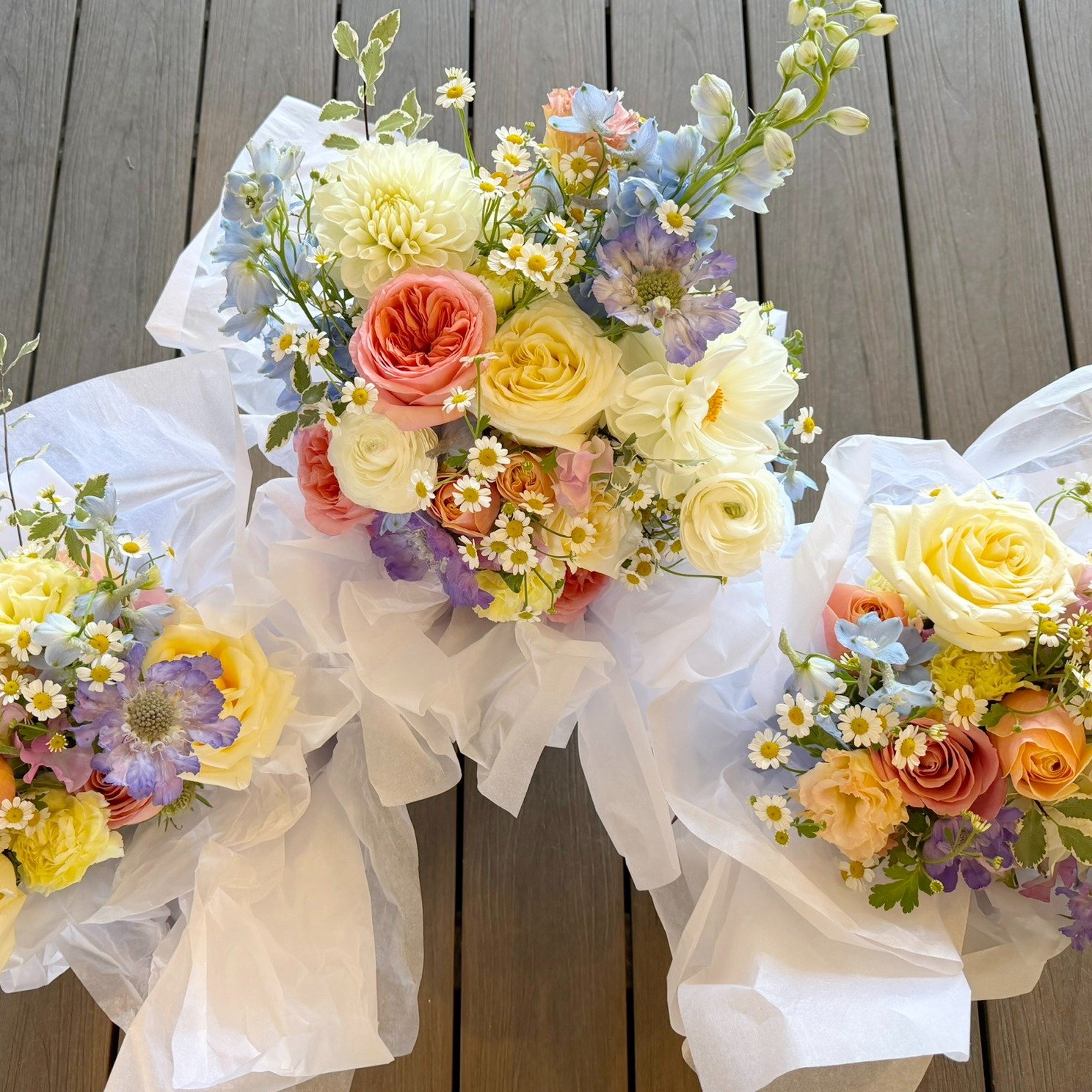 The prettiest spring bouquets, on their way 🫶

Follow along for more spring wedding content!

#BrisbaneWeddingFlorist #BrisbaneWeddings #LuxuryWeddingFlorist #WeddingFloralDesign #QueenslandWeddings