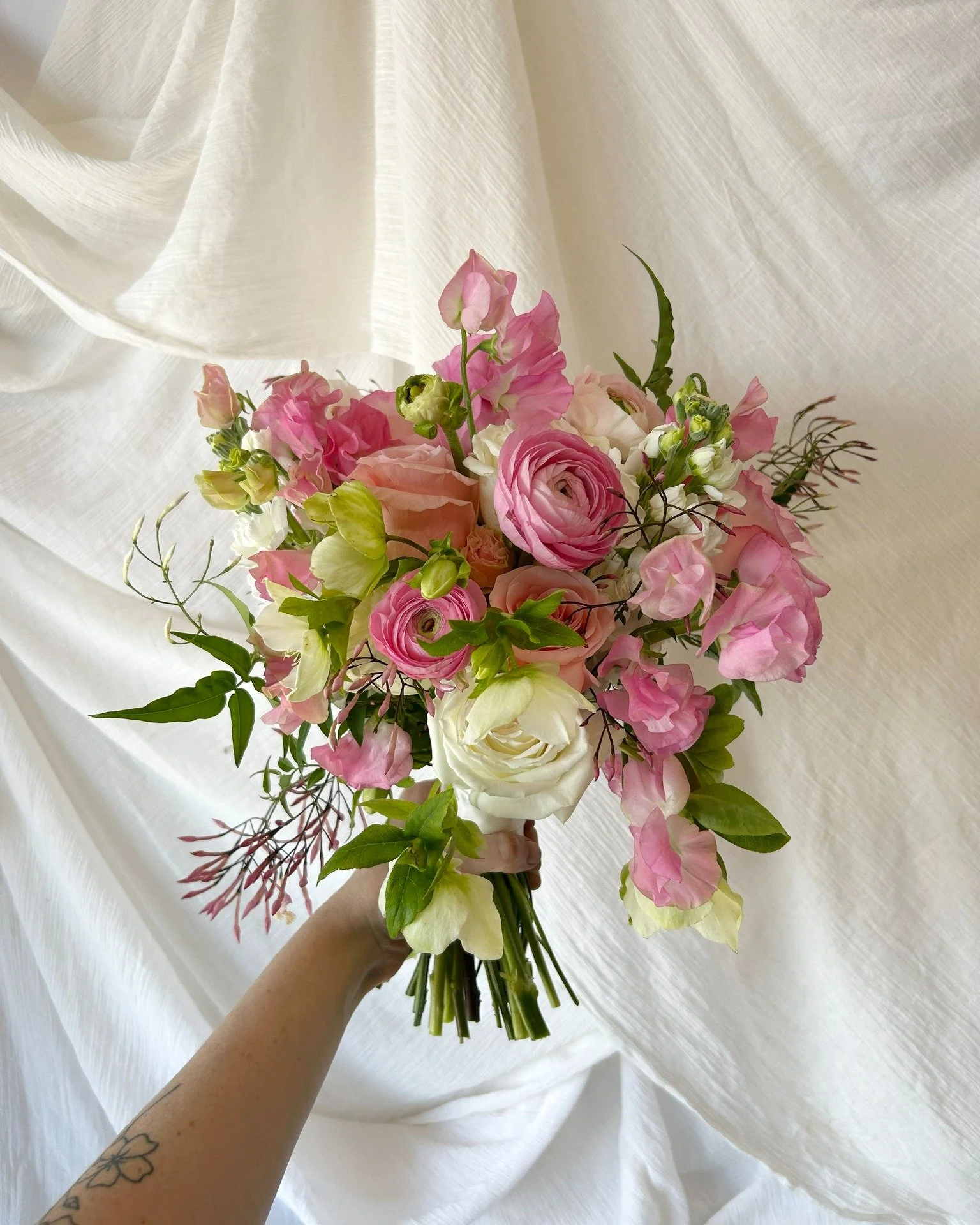 For Tara.

#BrisbaneWeddingFlorist #BrisbaneWeddings #LuxuryWeddingFlorist #WeddingFloralDesign #QueenslandWeddings