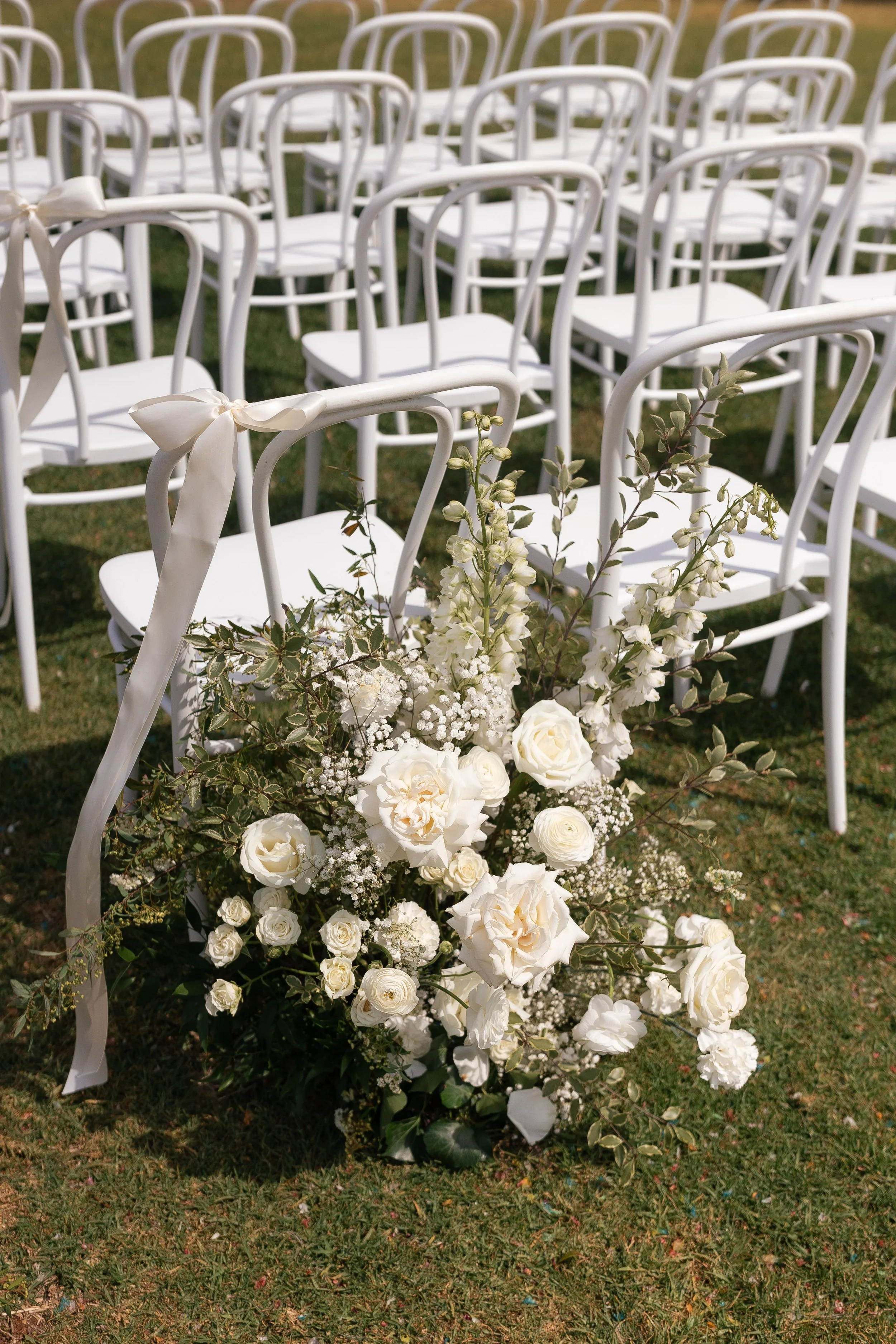 white wedding flowers