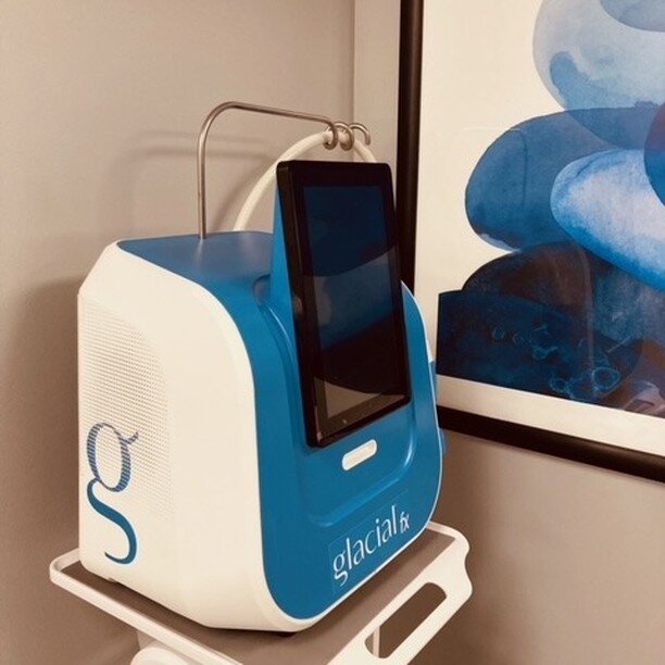 TONIGHT! 5-7 pm. Join us for chocolate, champagne, and the coolest aesthetic device in Iowa! We will have a raffle and giveaways as well. Drop in for a few and learn about how Glacial Fx can help you achieve the beautiful skin you desire. ❤️ BodyRene