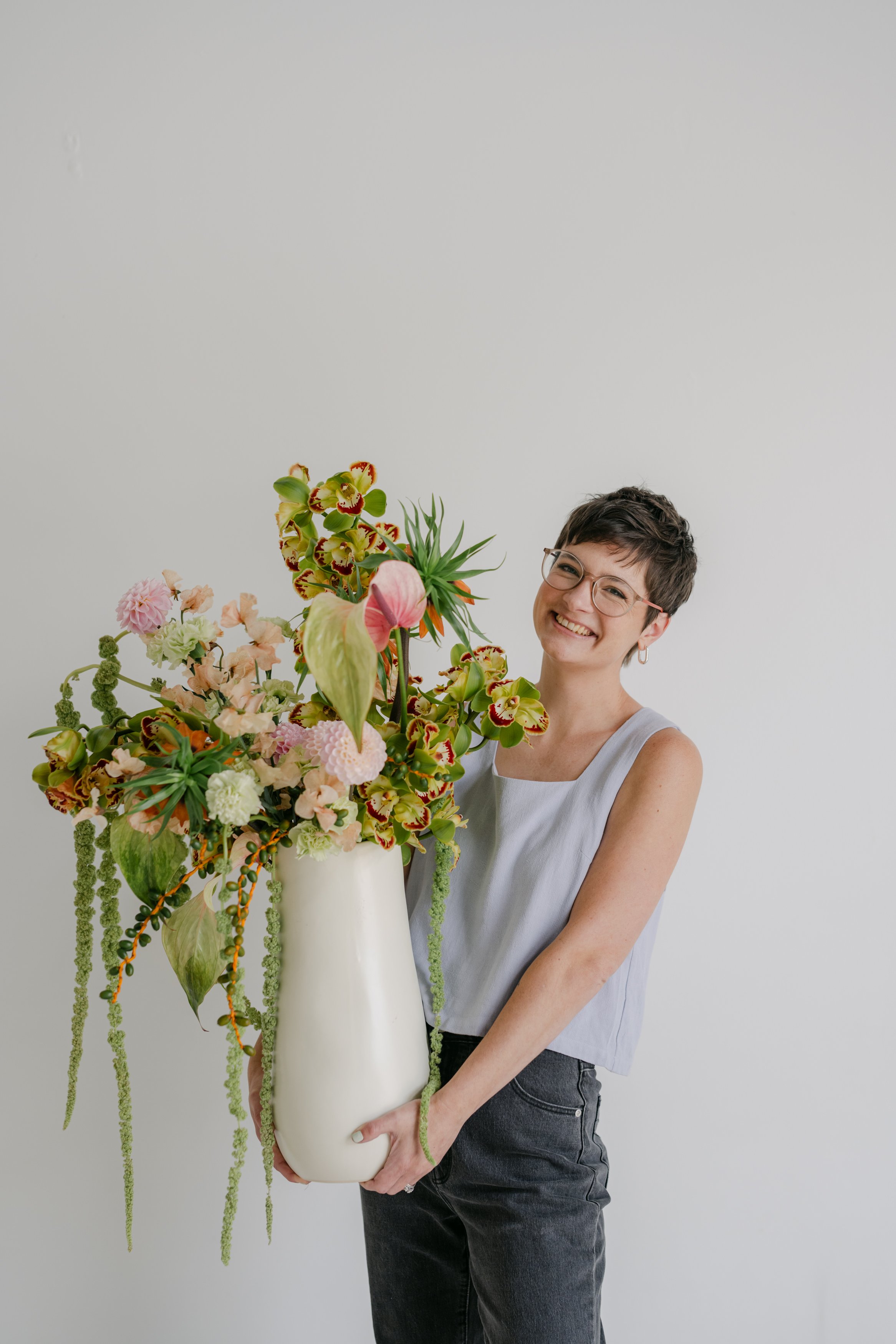 Illustration of High-End Floral Frames Apartment Construction Renovation