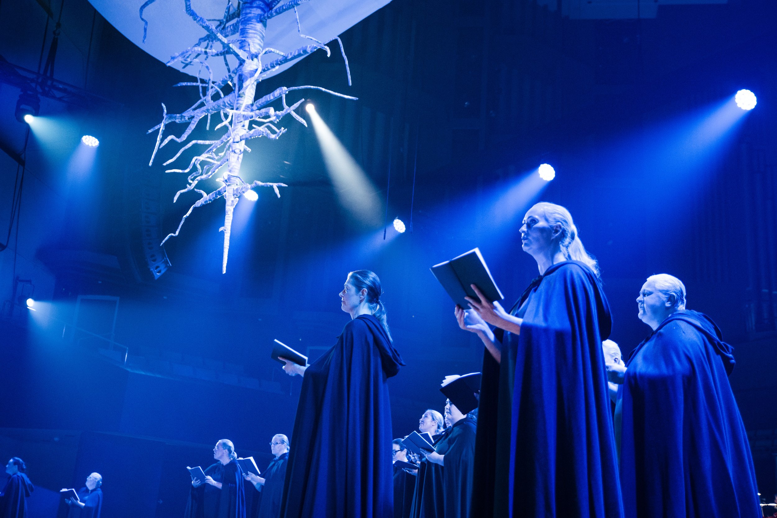 OQ_MACBETH_FDR_CONCERTHALL_JADEFERGUSON_@VISUALPOETSSOCIETY-0130-2.jpg