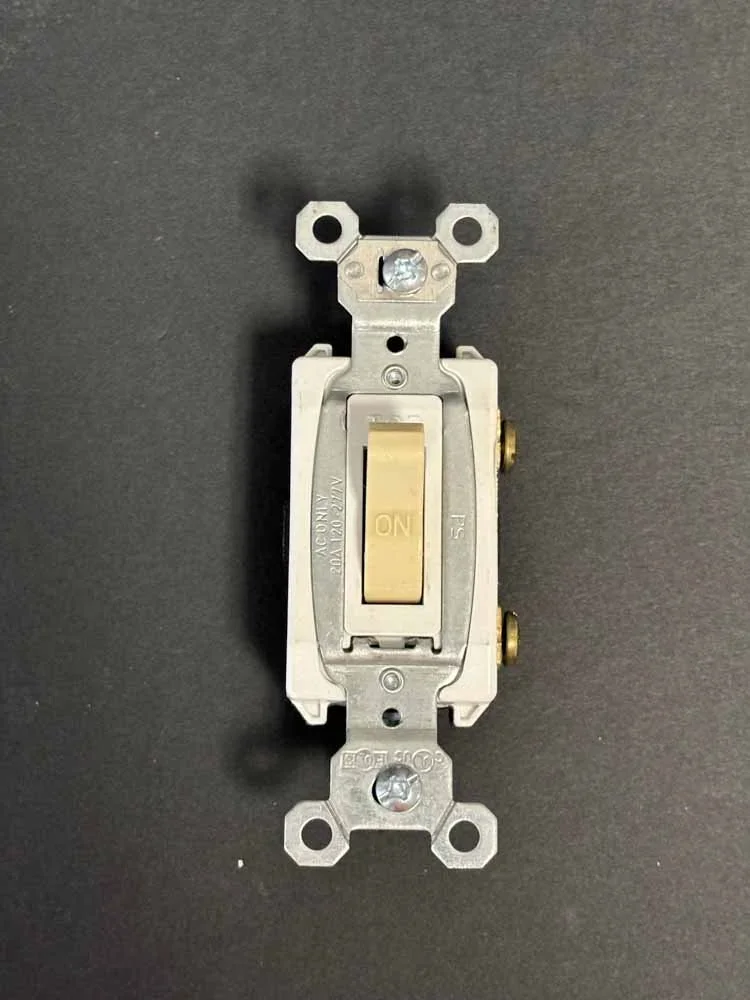 202037+-+20A+SP+Commerical+Switch.webp
