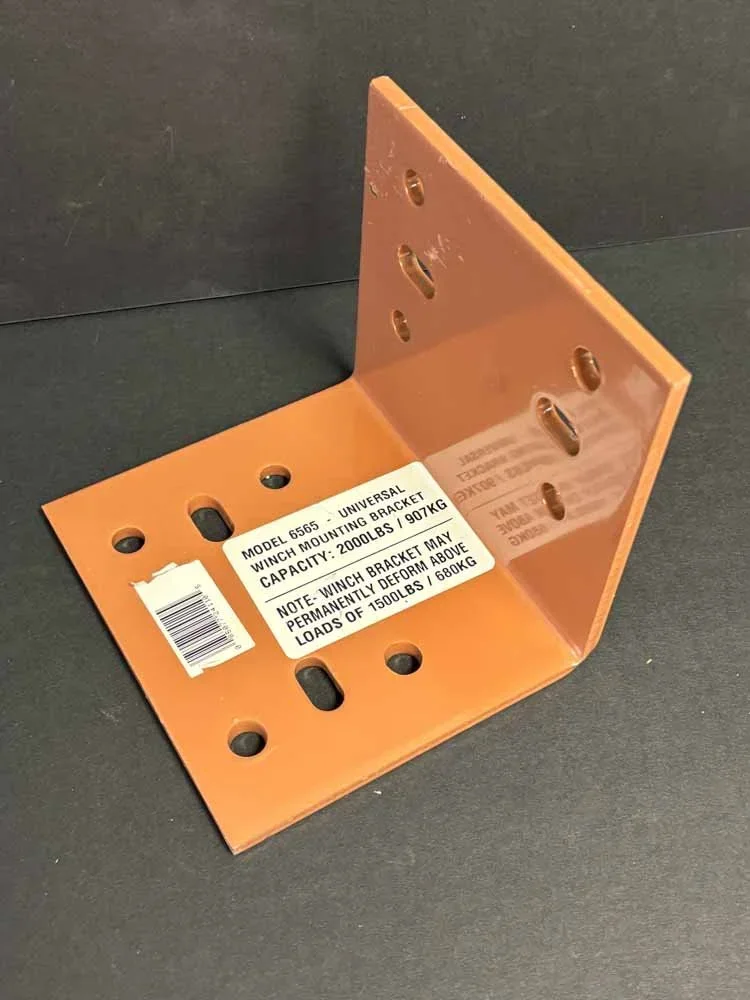 401002+-+Winch+Bracket.webp