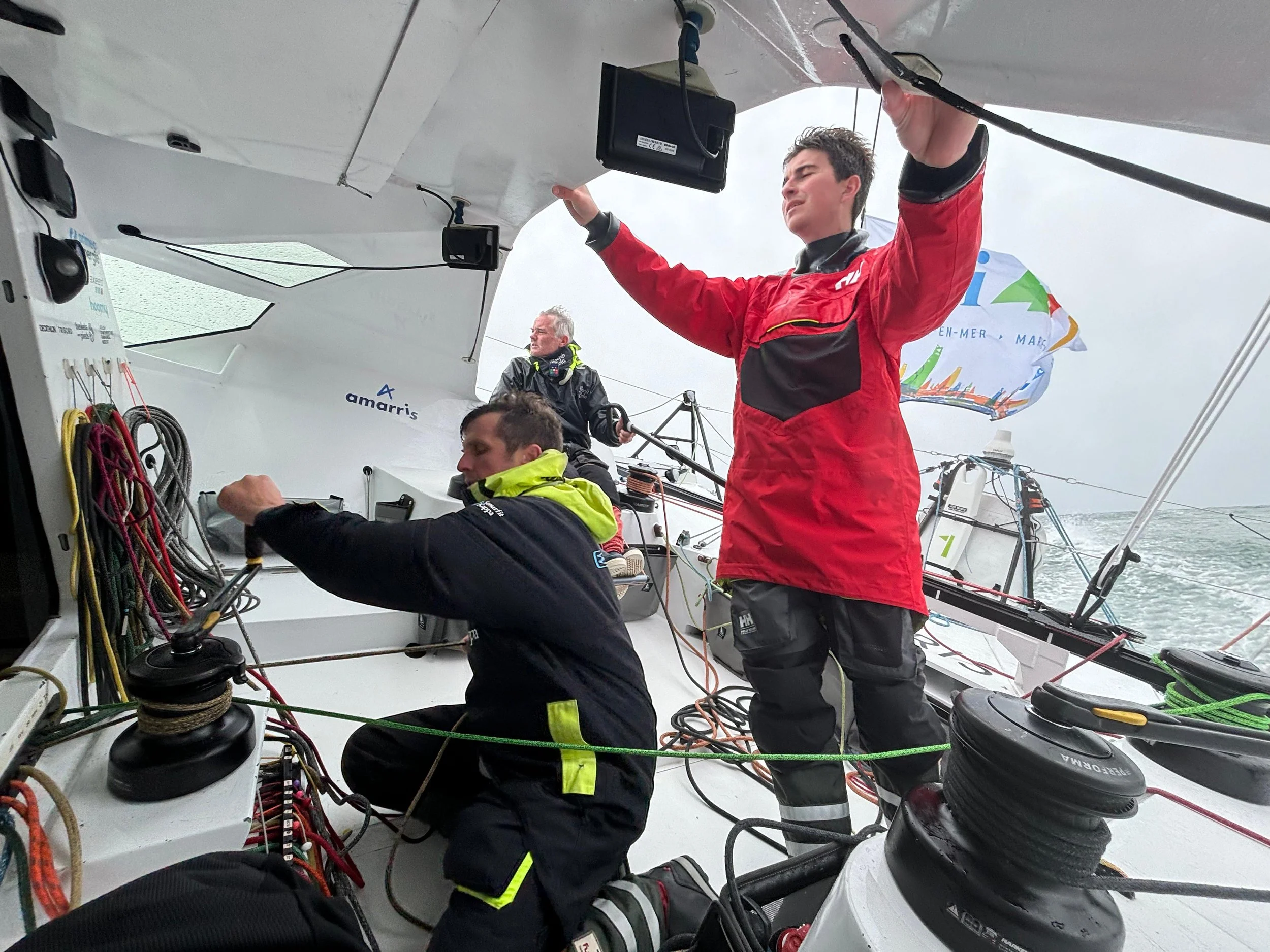 Bras de FER au CAP FINiSTERRE