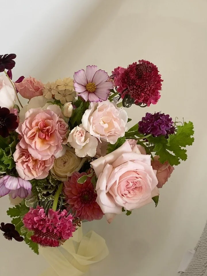 I could make a series called &lsquo;Bouquets in Bathtubs&rsquo; 

Is it just me, or do other florists also think that the bath is the safest, coolest place to put the bouquet in amongst the chaos of the bridal party getting ready on a wedding day?! 
