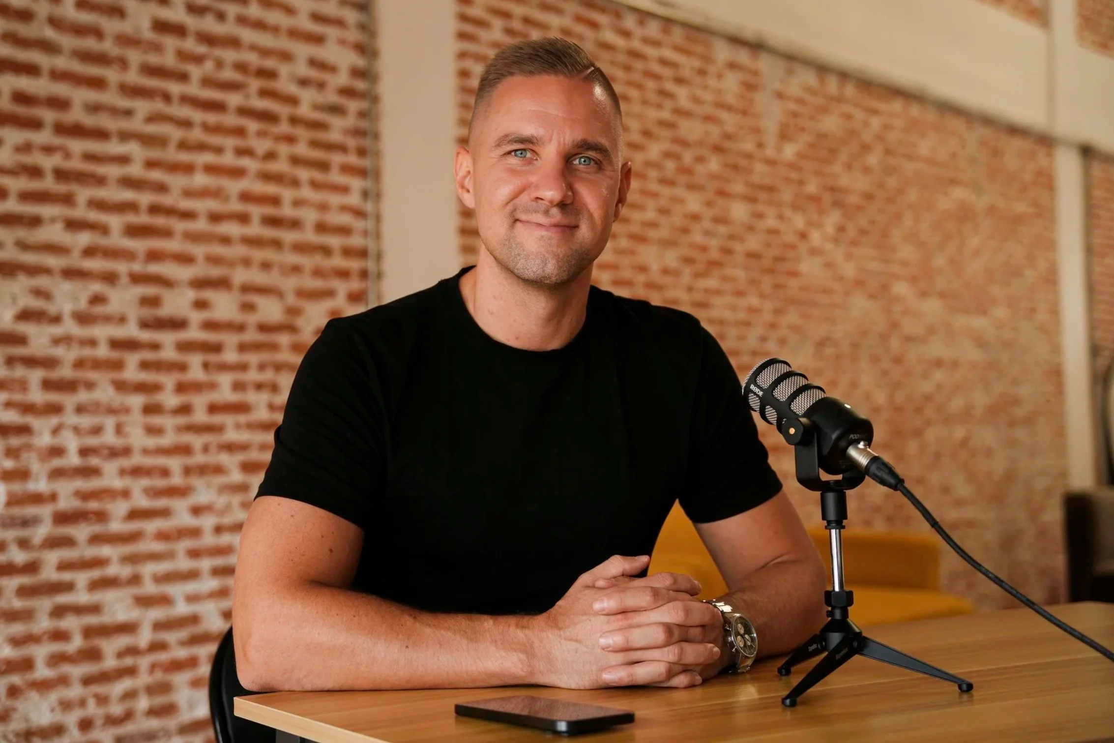 AI Workflows That Make You the Smartest Leader in the Room