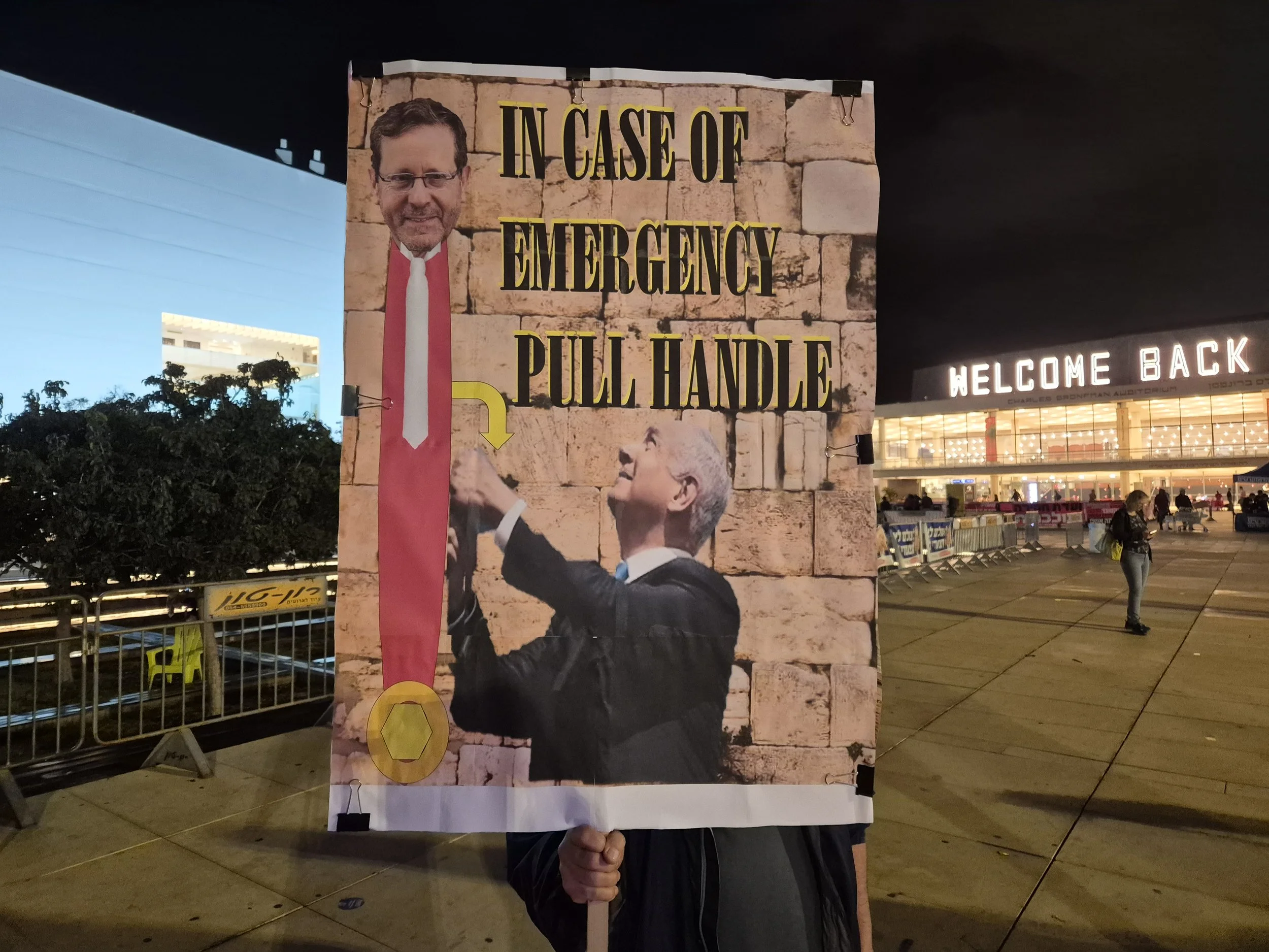 DemoSigns_StateCommissionofInquiry (5).jpg