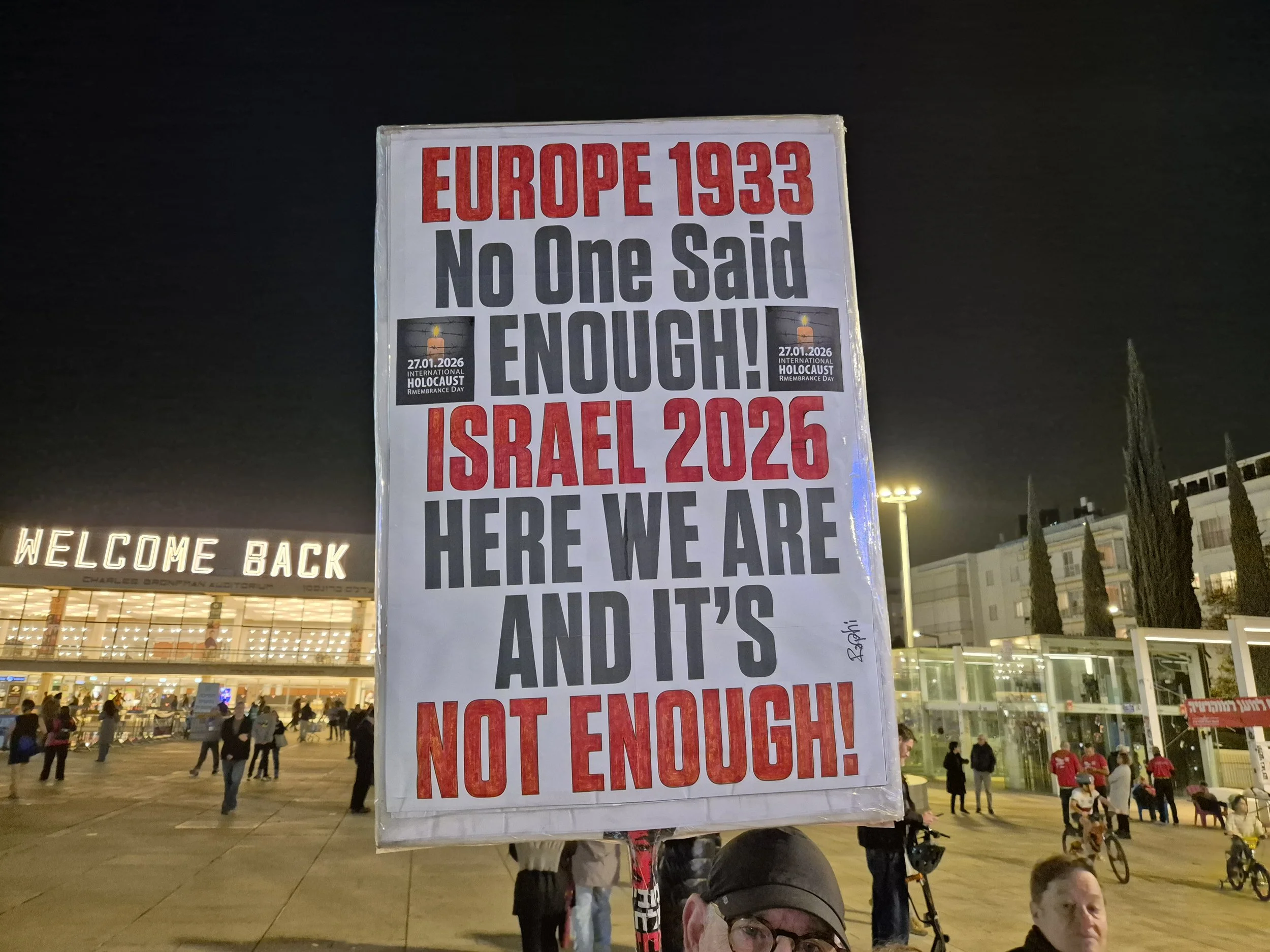 DemoSigns_Democracy_24012026 (6).jpg