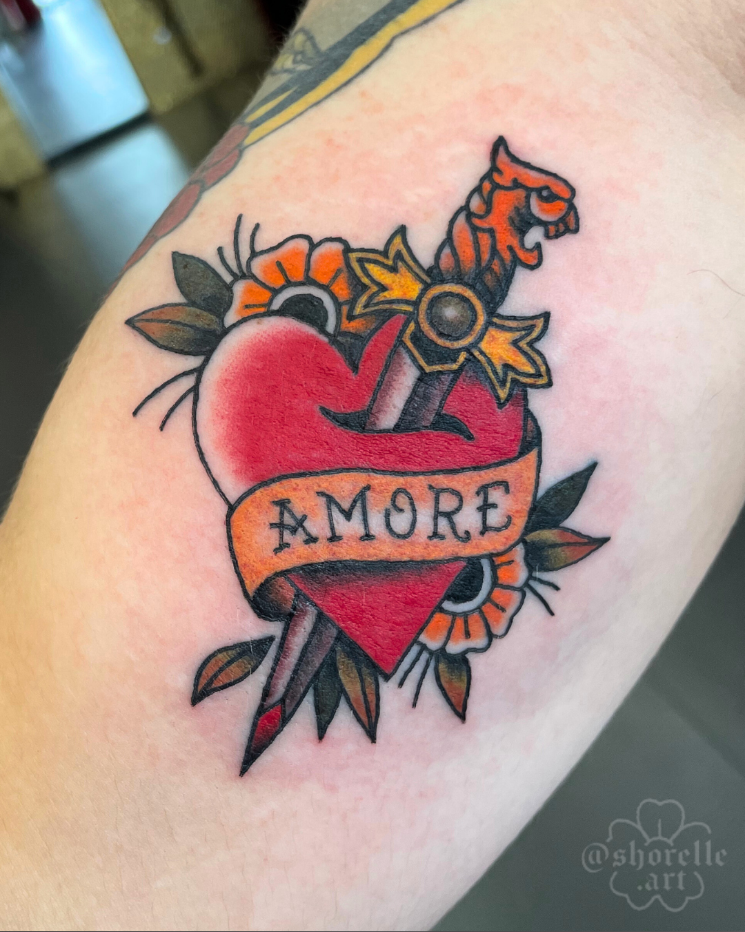trad-amore-heart-dagger-tattoo.png