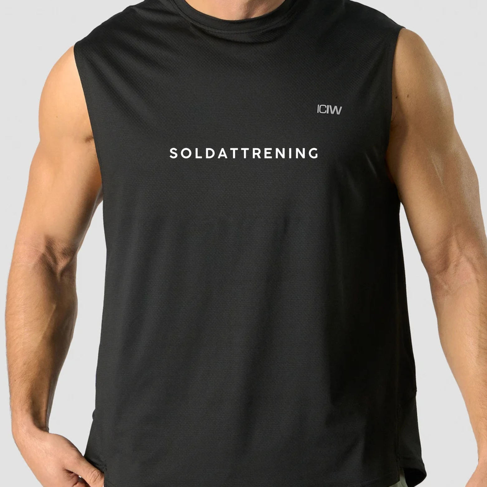 ICIW x Soldattrening Tank Black