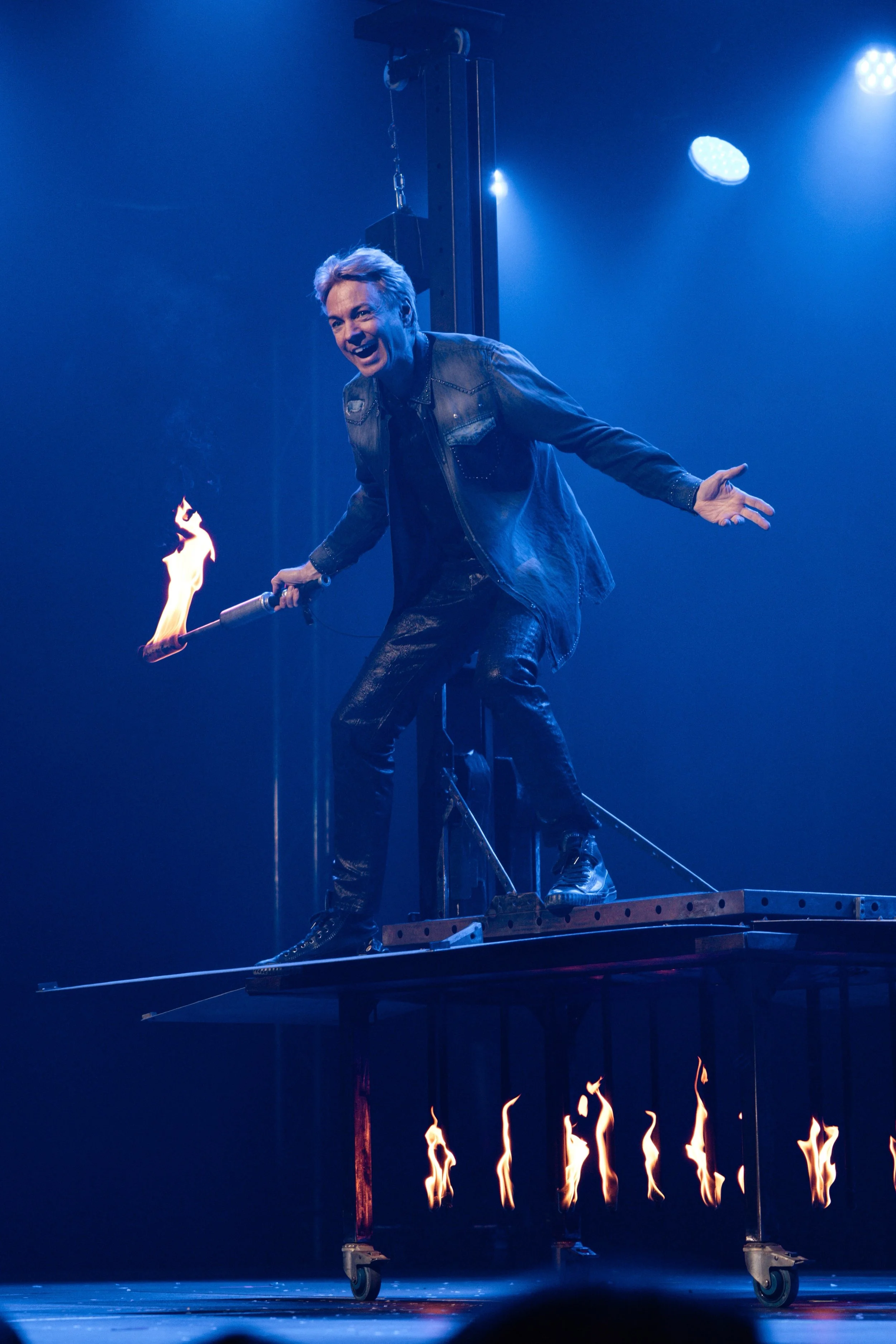     peter-marvey-das-zelt-magic-show-event-fotografie.JPEG