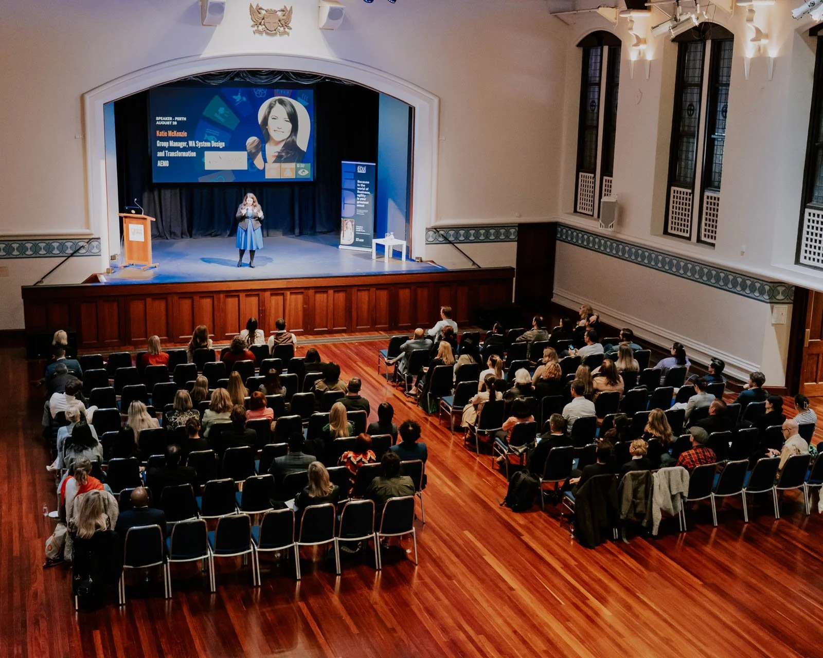Professional photo coverage of the SEVENTEENx event in Perth.