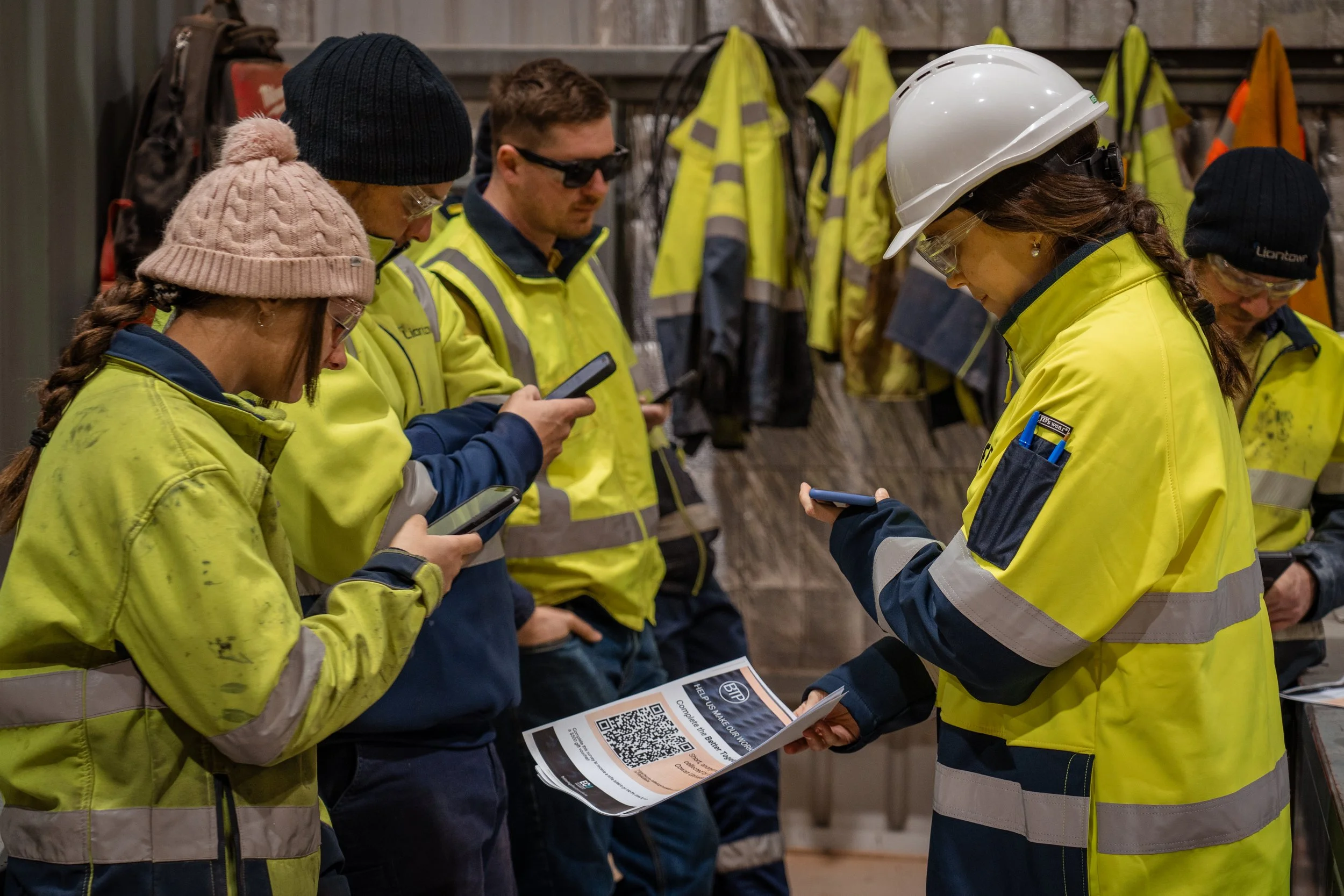 Liontown workers engaging with employee wellbeing surveys