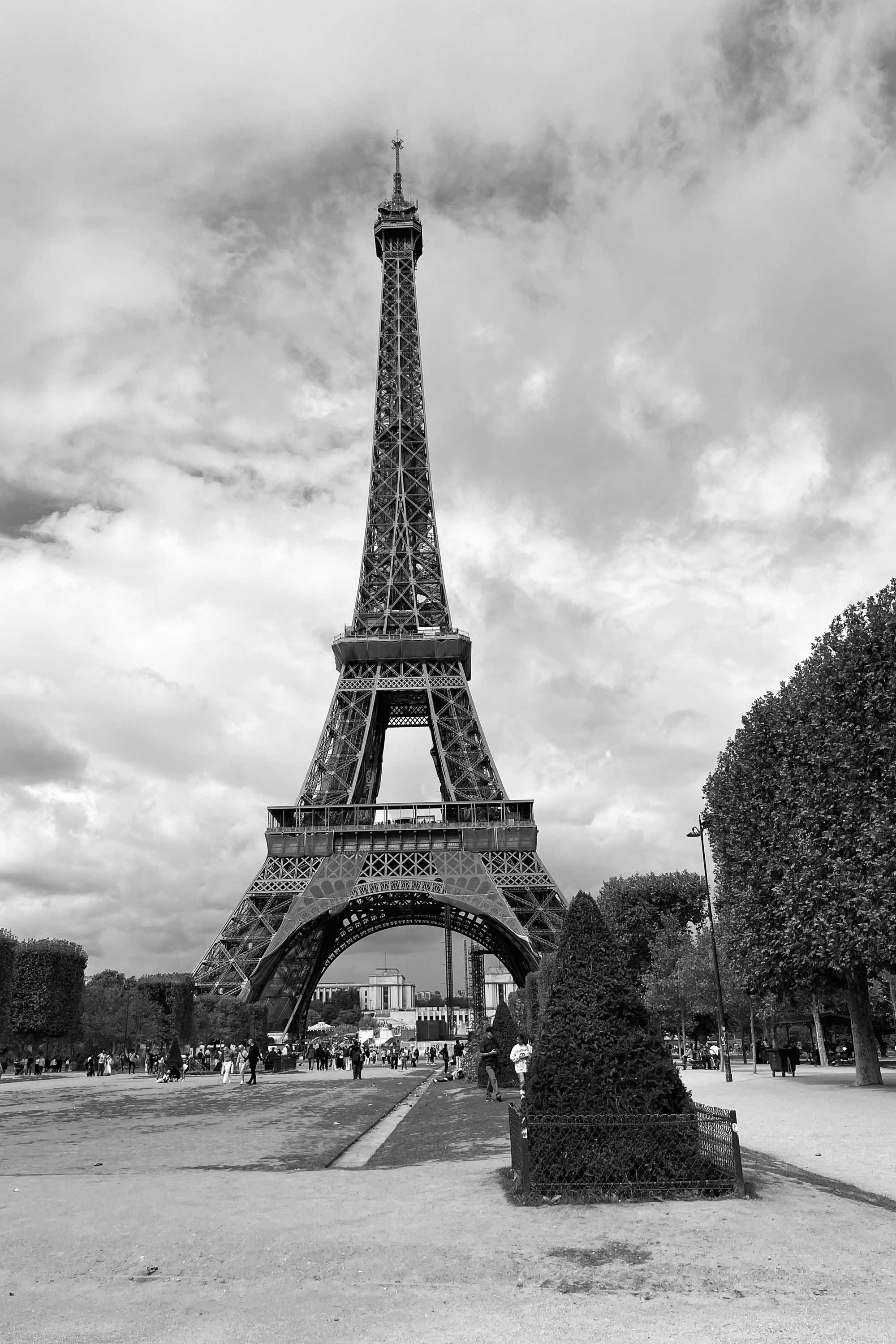 Eiffel Tower Paris © Birgitte Brøndsted-2309.jpg