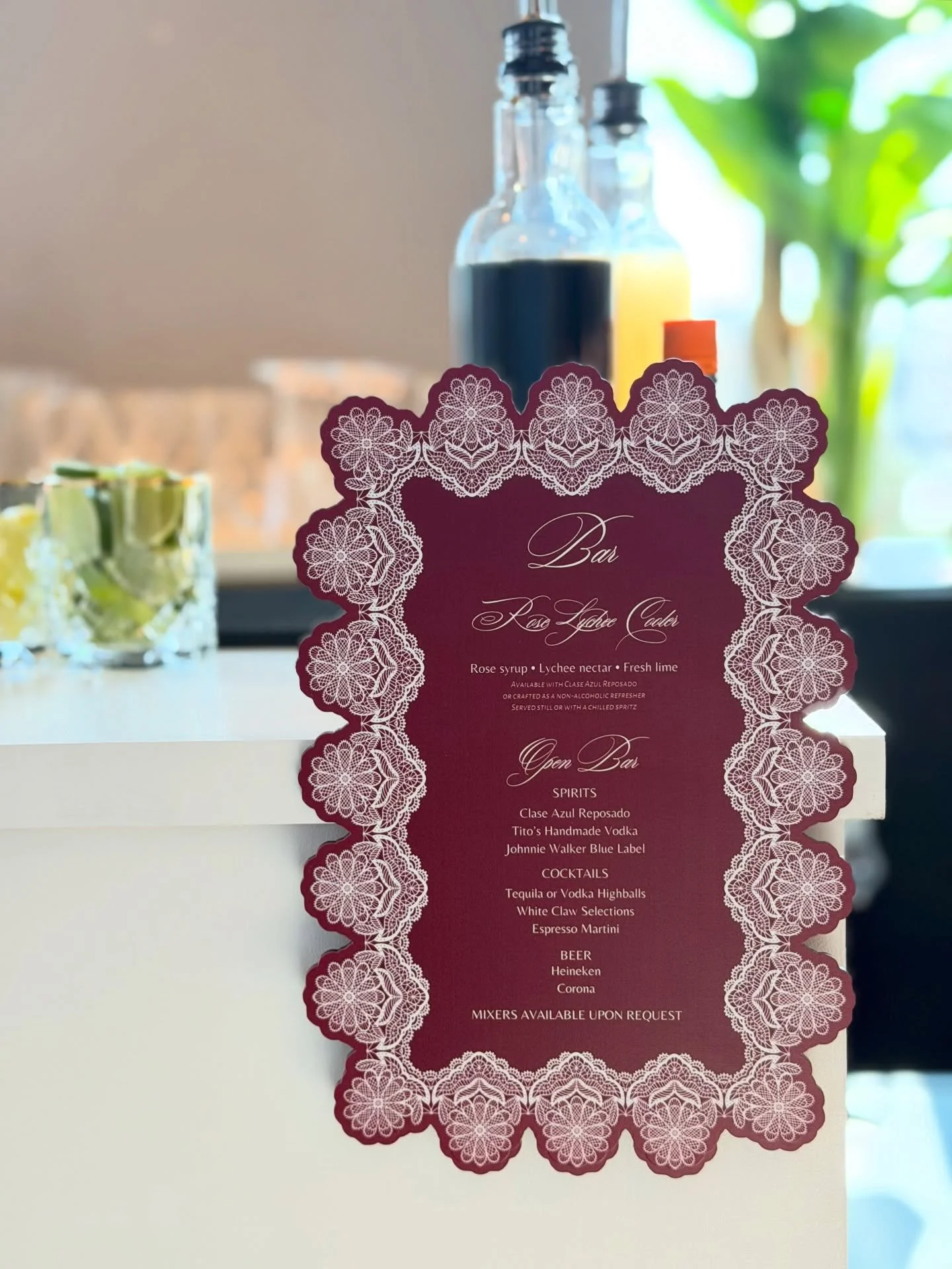 Just imaging myself drinking a Rose Lychee Cooler on this snowy day 😅

Acrylic bar sign @browngirlmadethat 
Planner @jaqiesevents