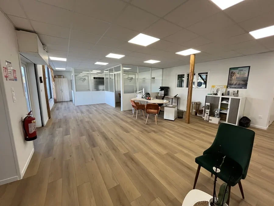 Rénovation agence assurance - Orthez (64)
