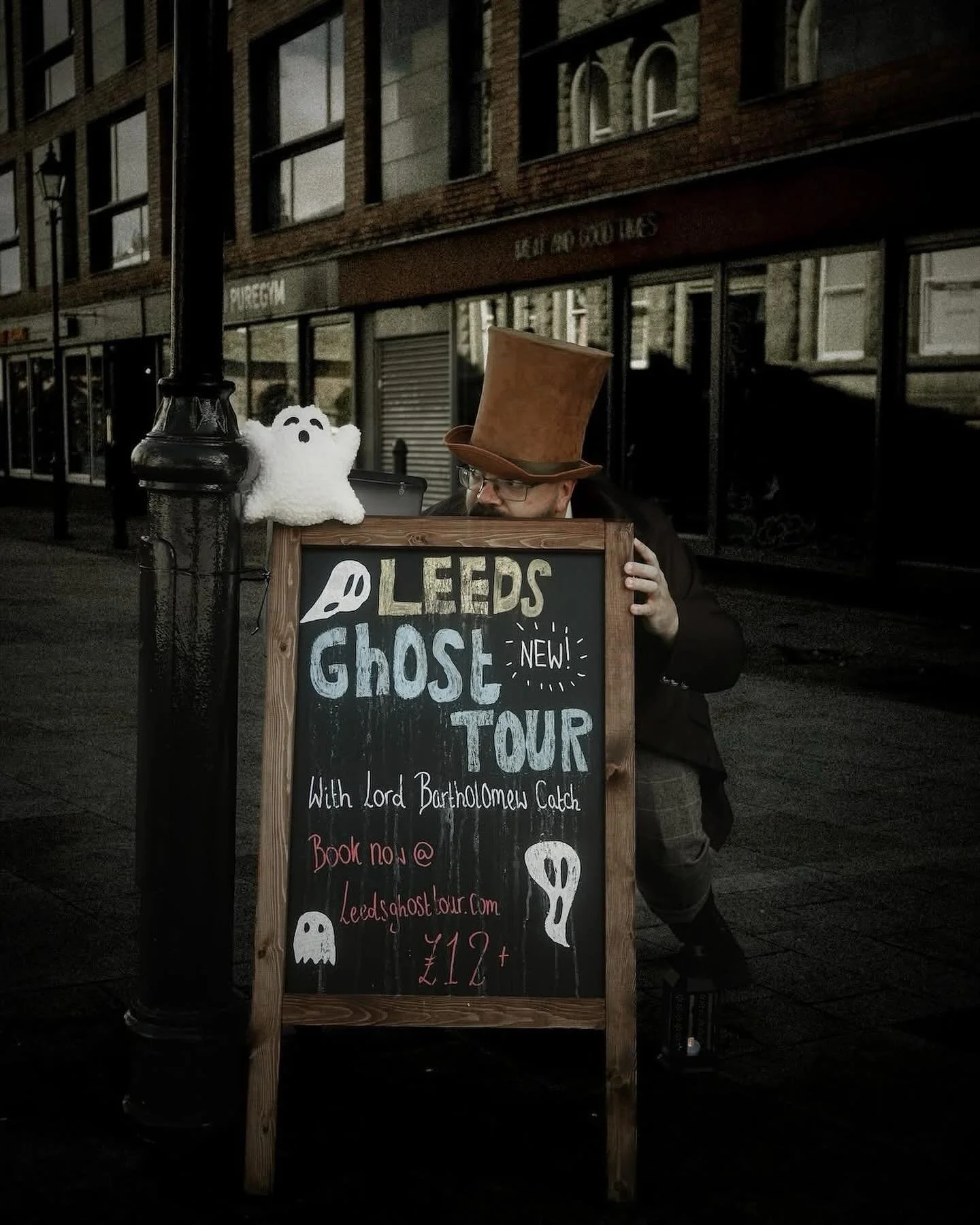 👻 MISSING GHOST TOUR BLACKBOARD 👻

Our trusty blackboard that usually stands outside the Corn Exchange has mysteriously disappeared. We&rsquo;re not sure if it&rsquo;s been spirited away by the council or stolen by something a little more&hellip; m