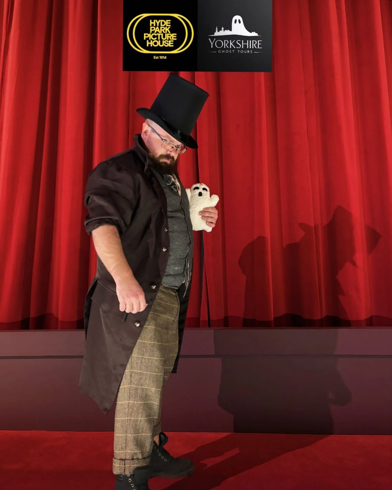 Tonight is the night! Meet Lord Bartholomew Catch and the ghost of the murderous actor who haunts this iconic vintage cinema&hellip; help him bust that ghost! Also ghostbusters will be showing - the 1984 version 🎬🍿👻✨

Tickets can be purchased at T