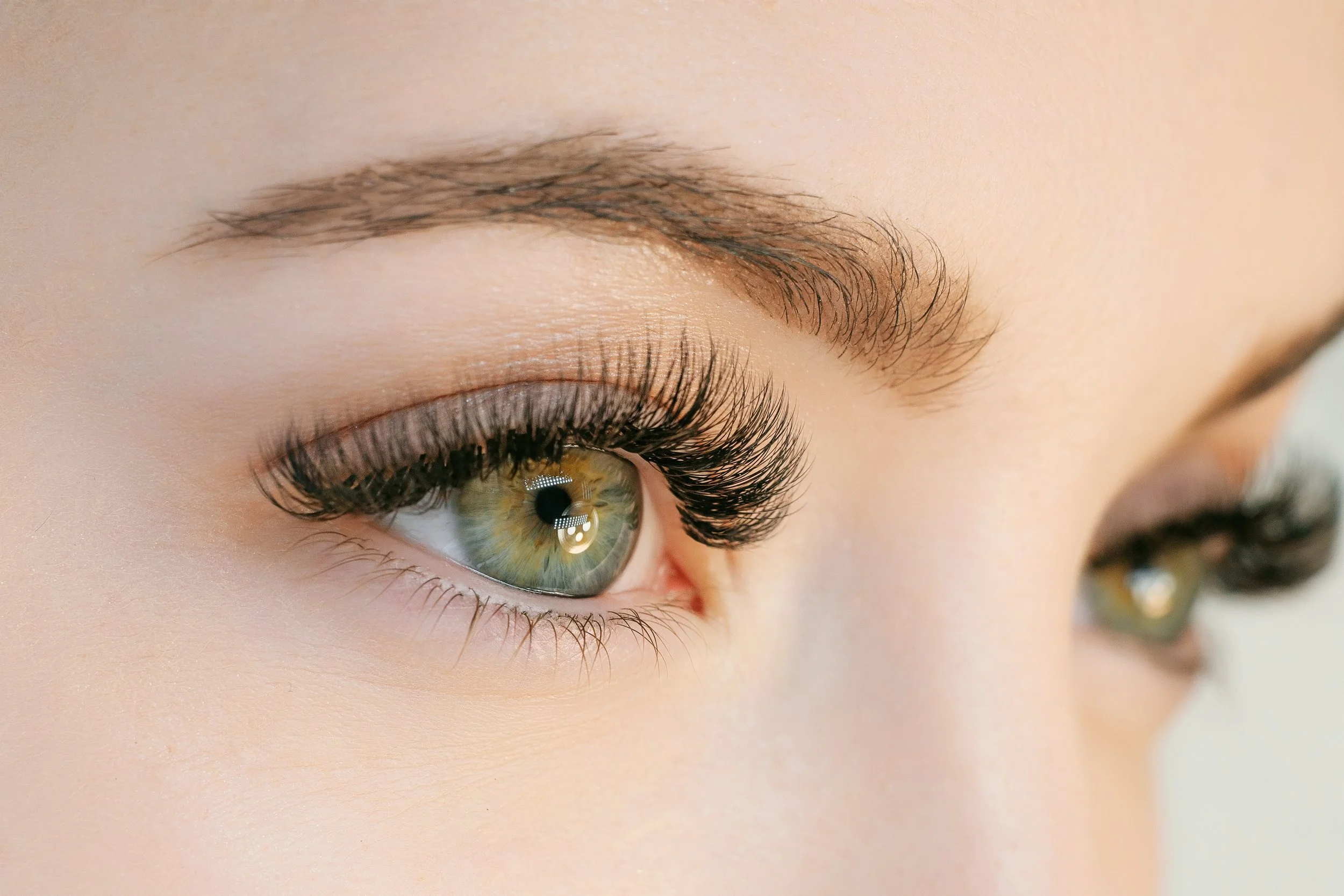 Do Lash Extensions Make Your Eyes Look Bigger And Brighter?