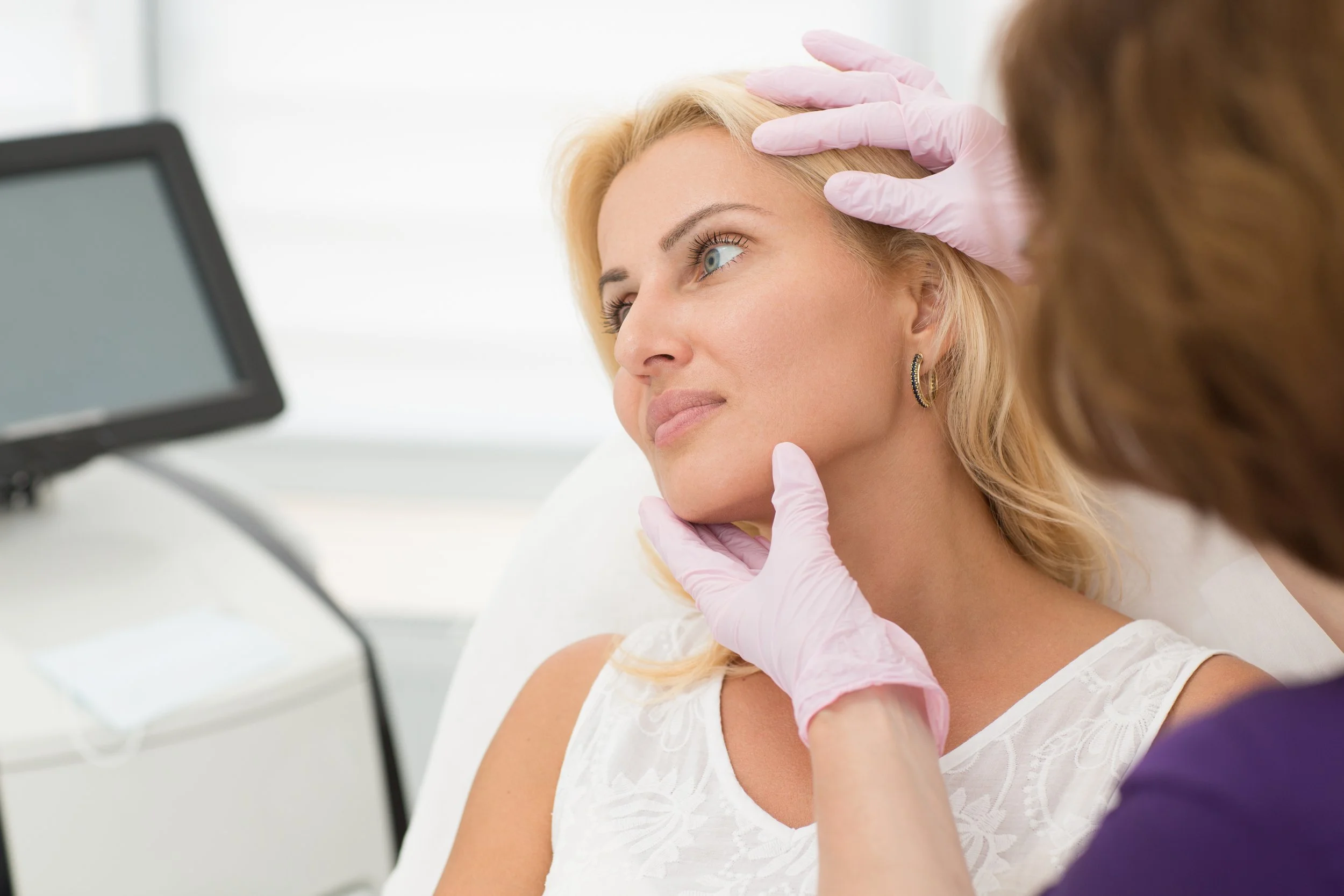 The "Natural" Facelift: Why Subtle Enhancements Are Trending in 2026