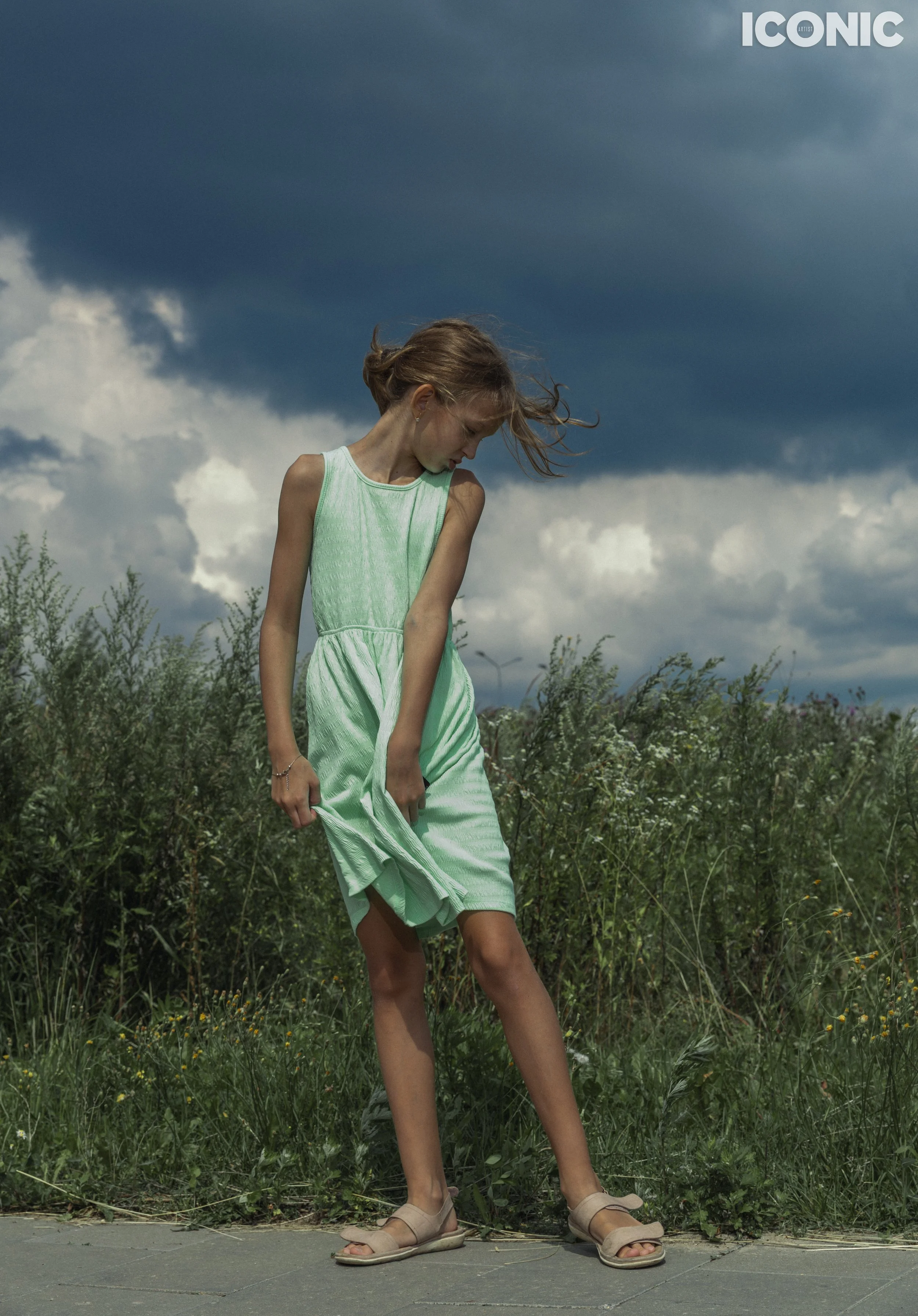 PHOTO BY
Anastasia Ulitko
.