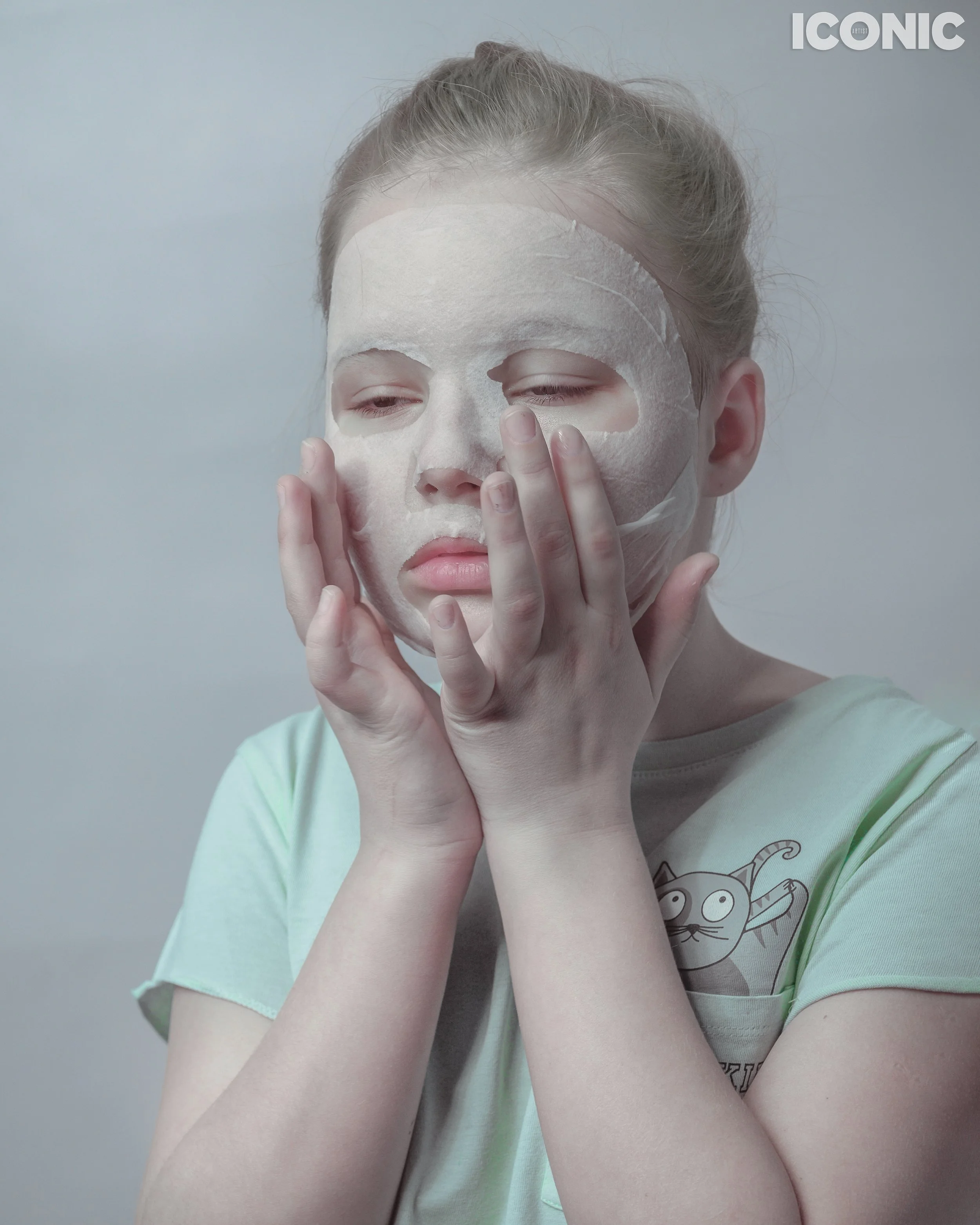 PHOTO BY
Lubov Tolstova
_