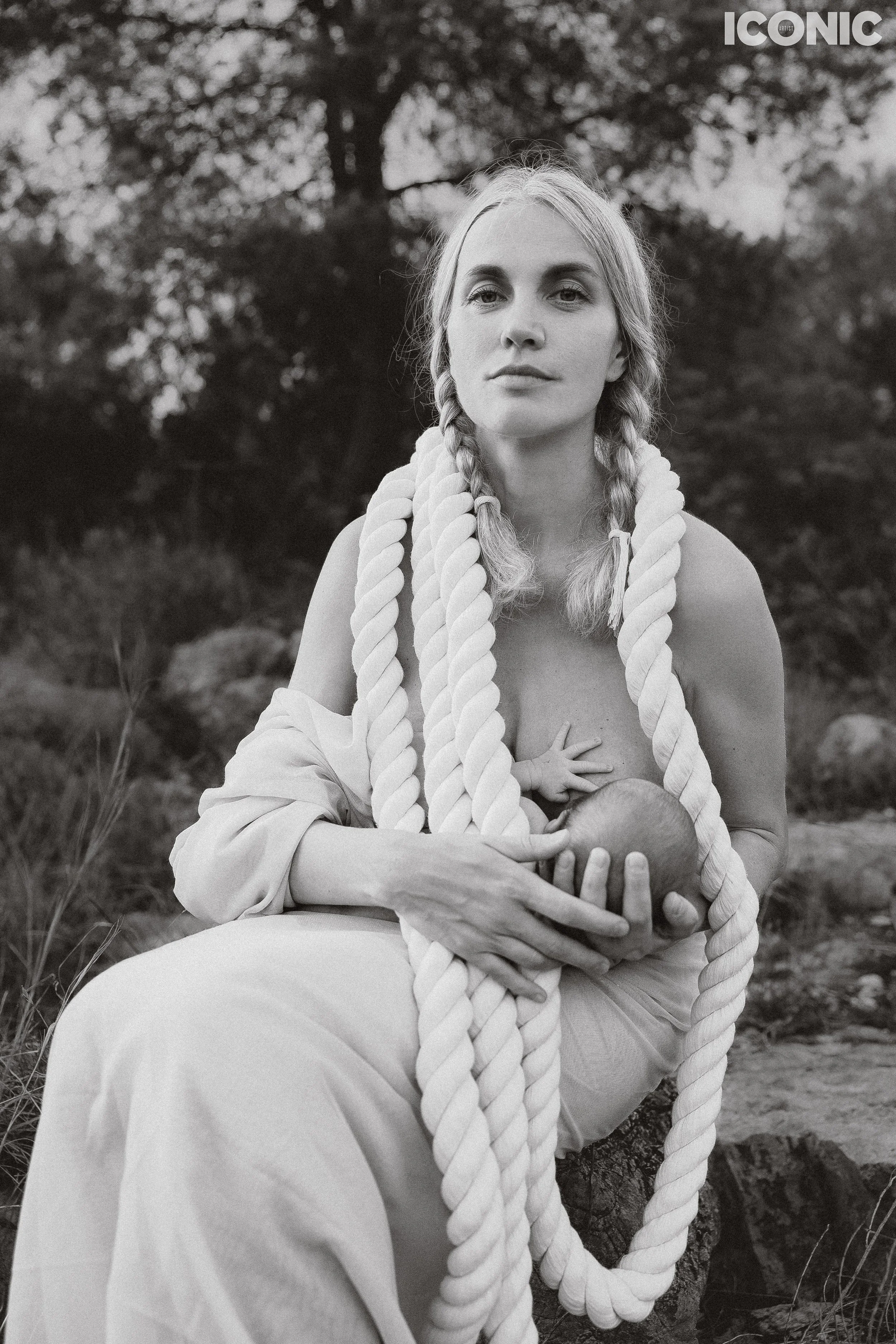 PHOTO BY
Olena Orlova
.